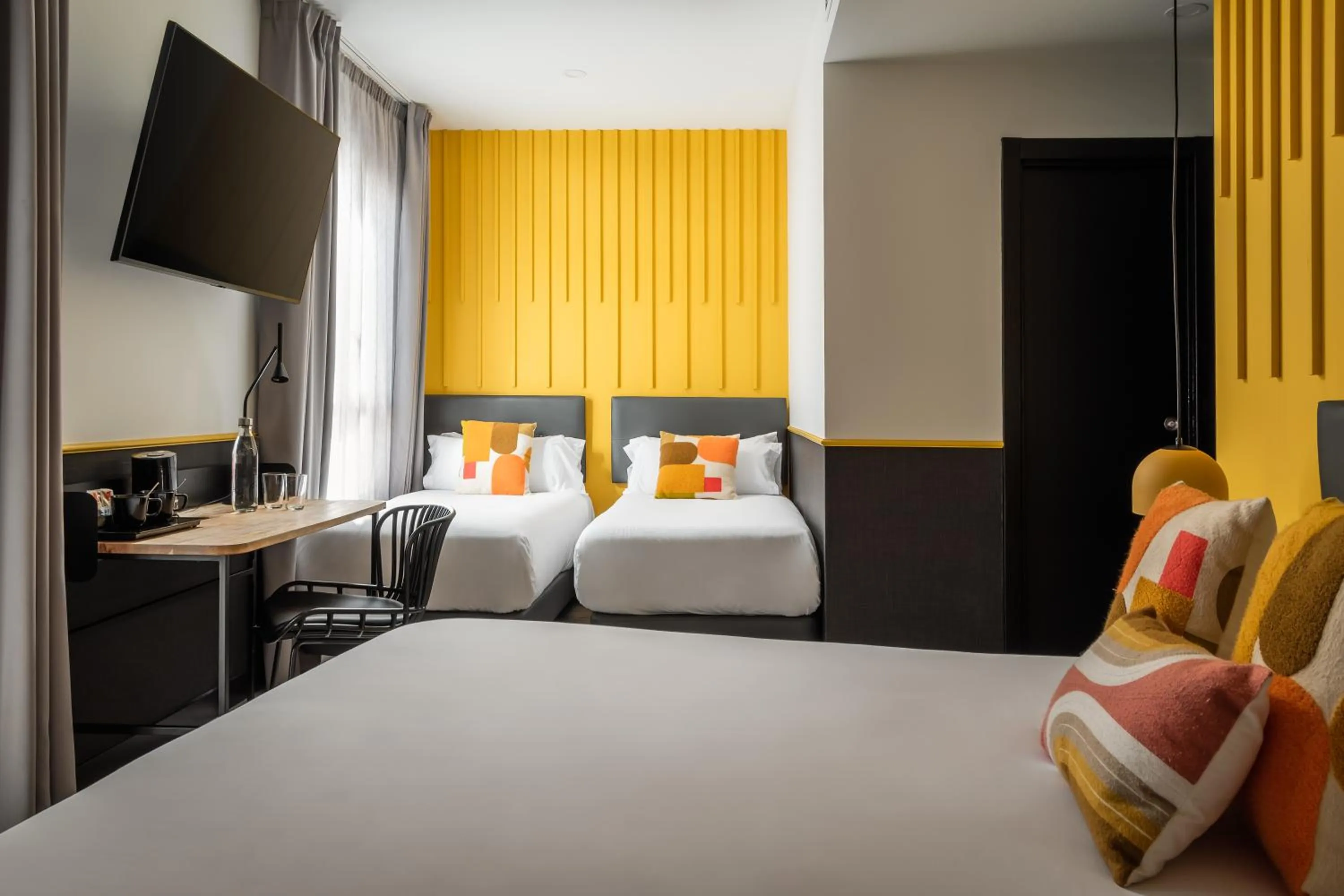 TV and multimedia, Bed in BYPILLOW Crosstown