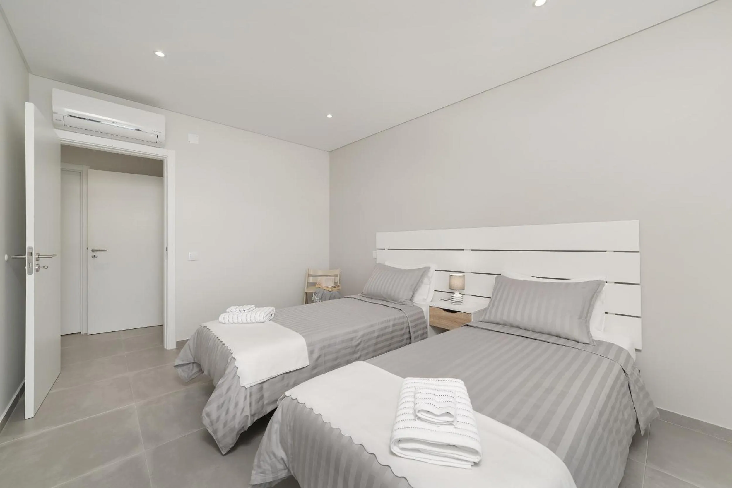 Bed in Lagoa Views - Holiday Apartment