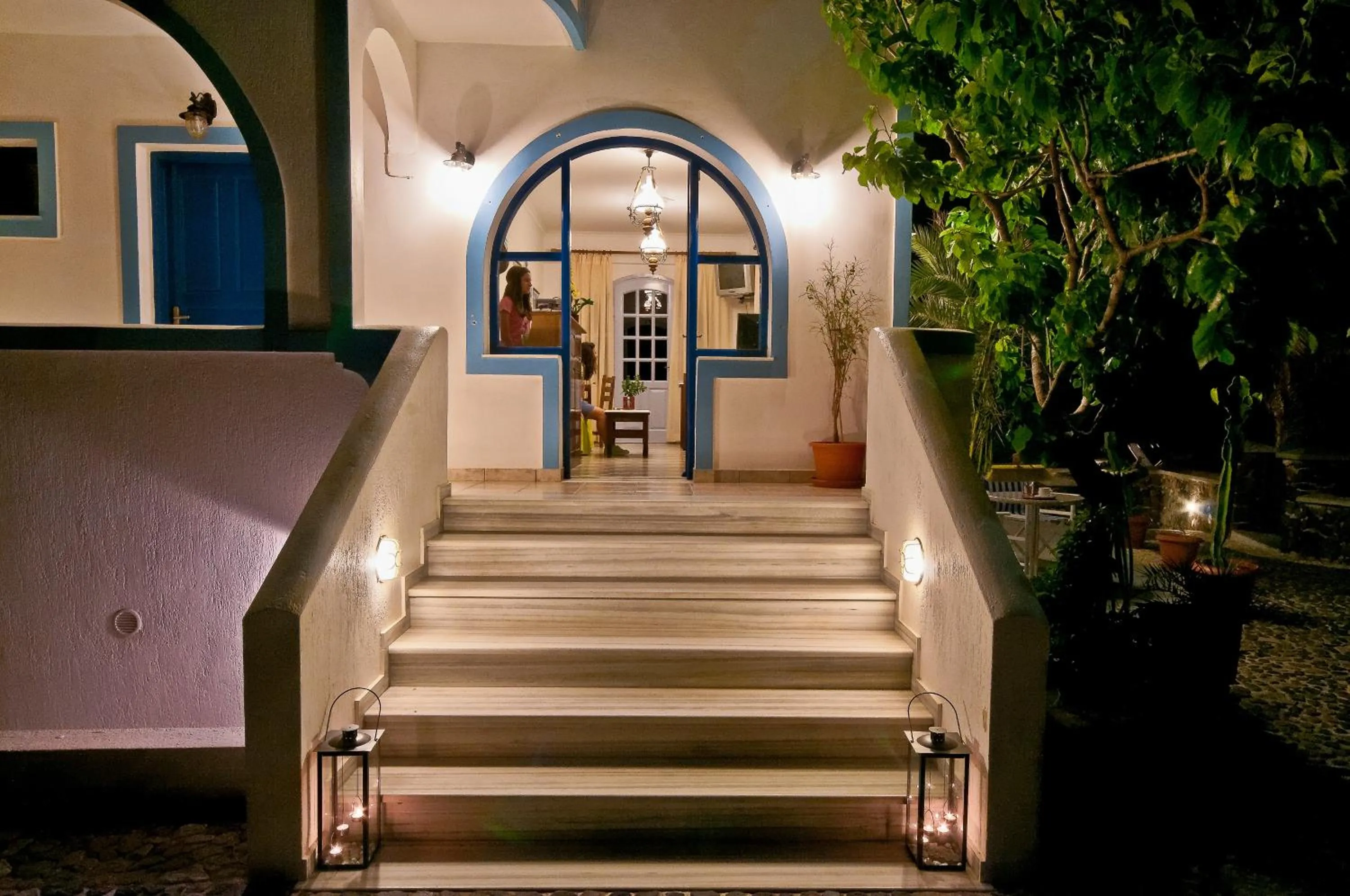 Facade/entrance in Artemis Village