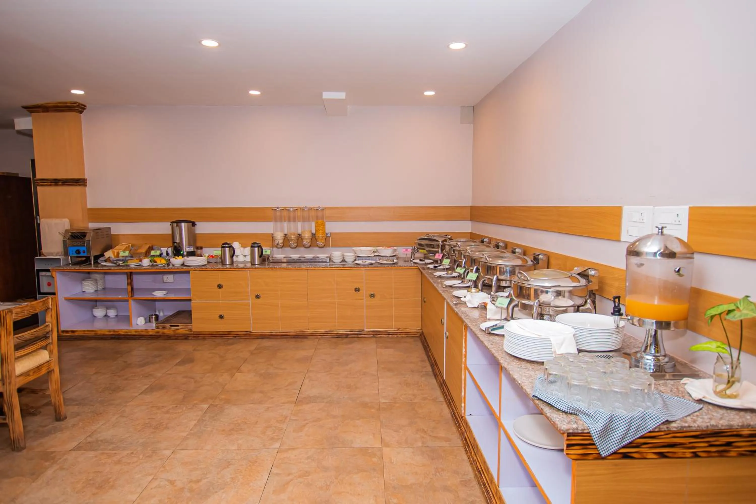 Breakfast in Majheri Resort and Spa