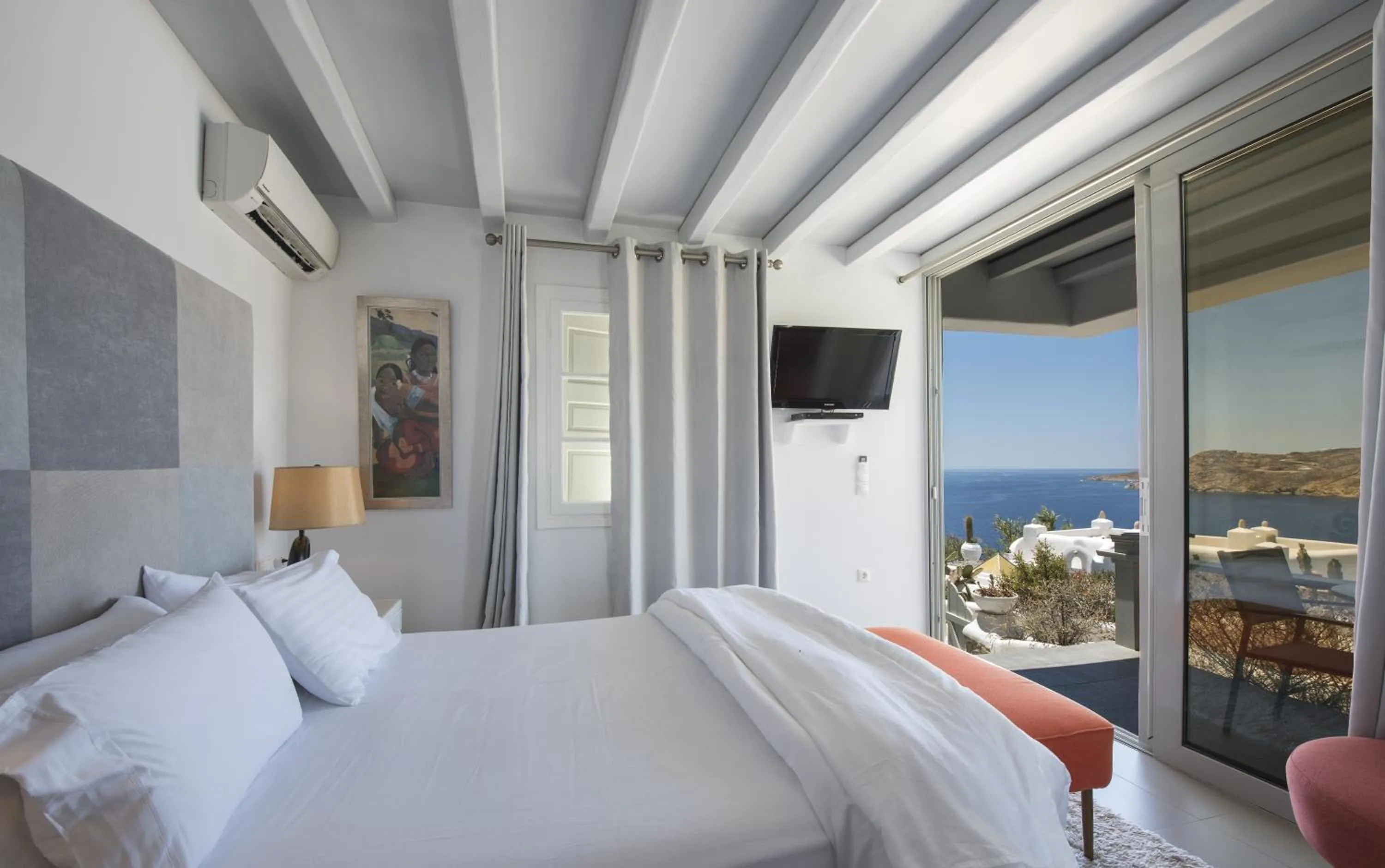 Bed in Greco Philia Hotel Boutique