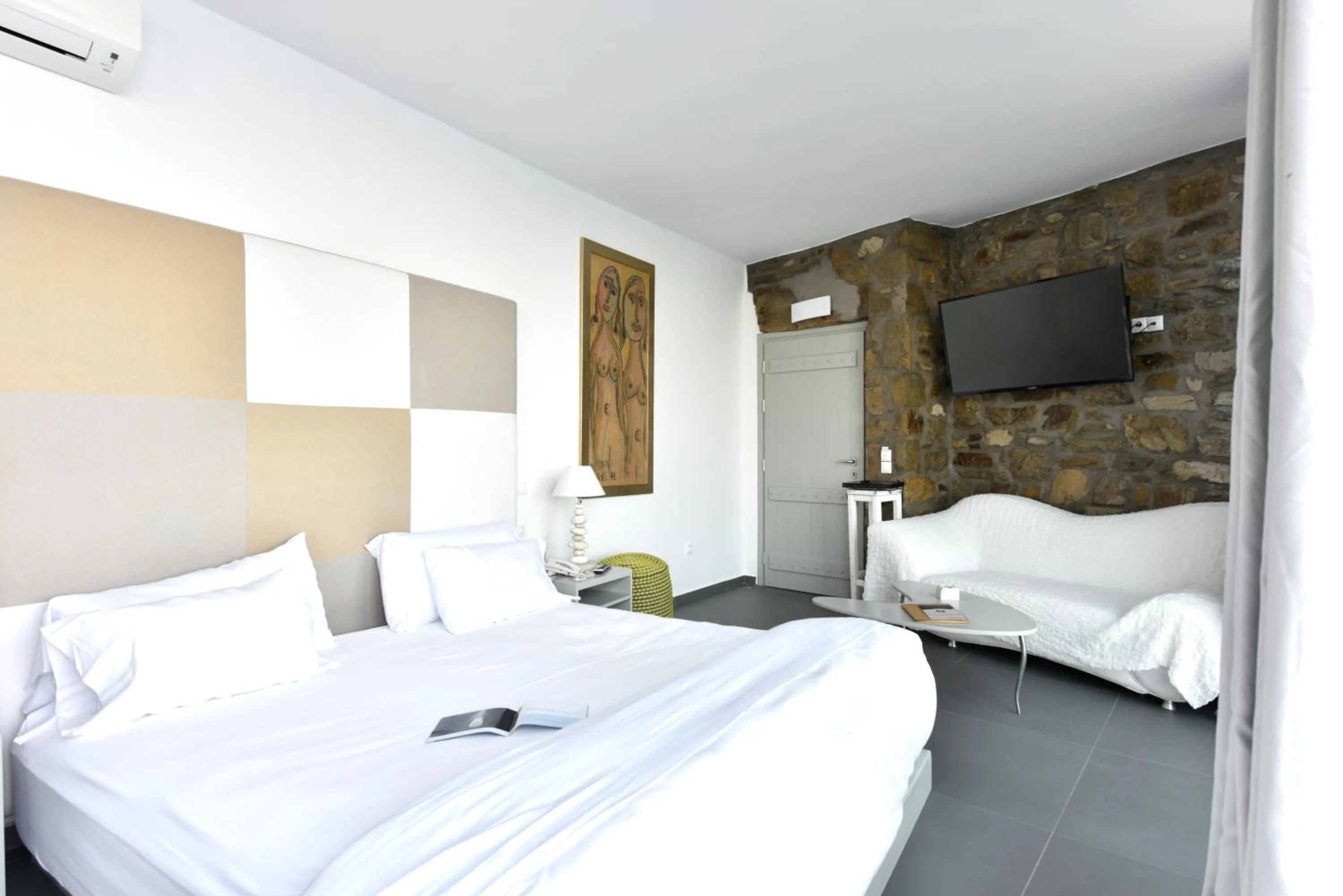 Bed in Greco Philia Hotel Boutique