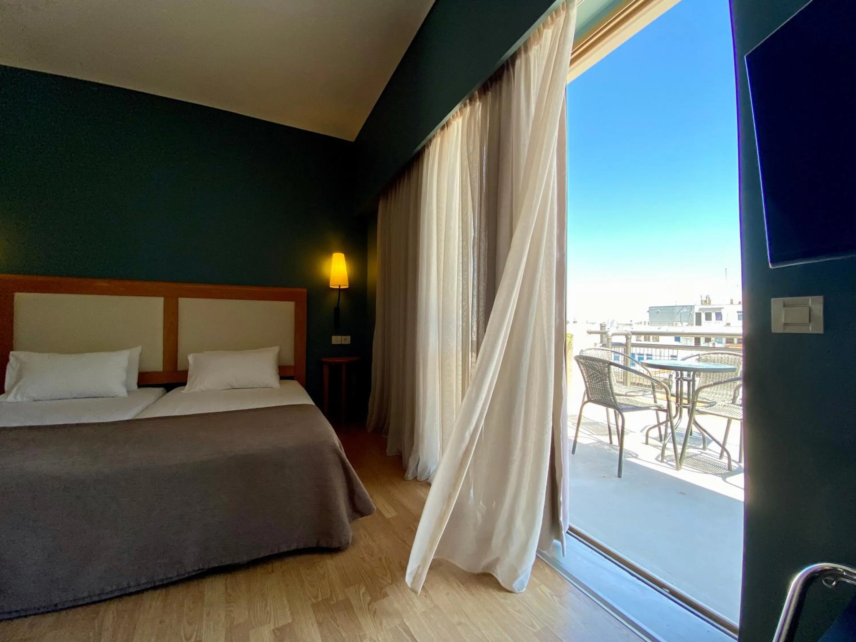 Bed in Olympic Hotel