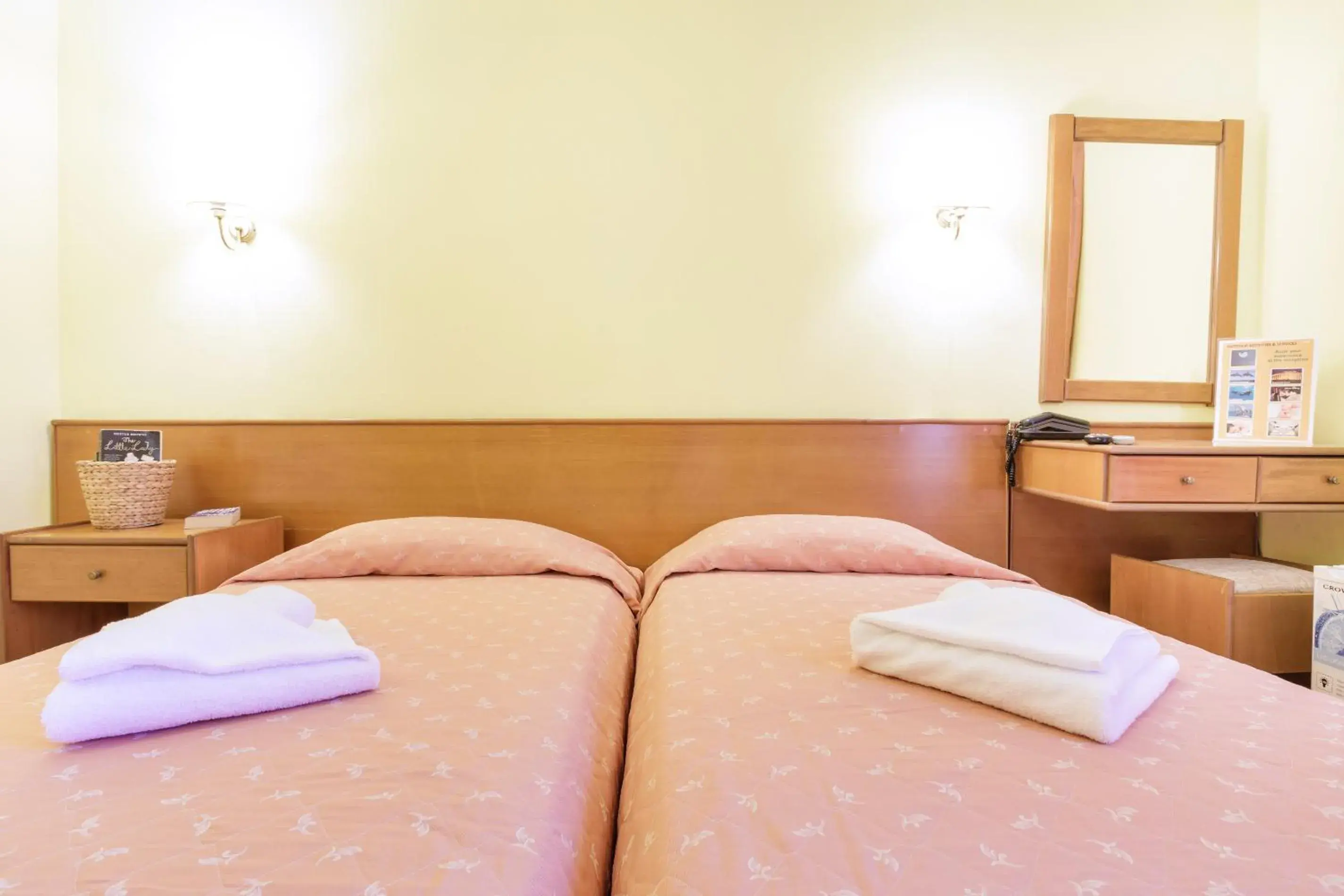 Standard Twin Room in CiTYZen Hotel Standard Twin Room in CiTYZen Hotel