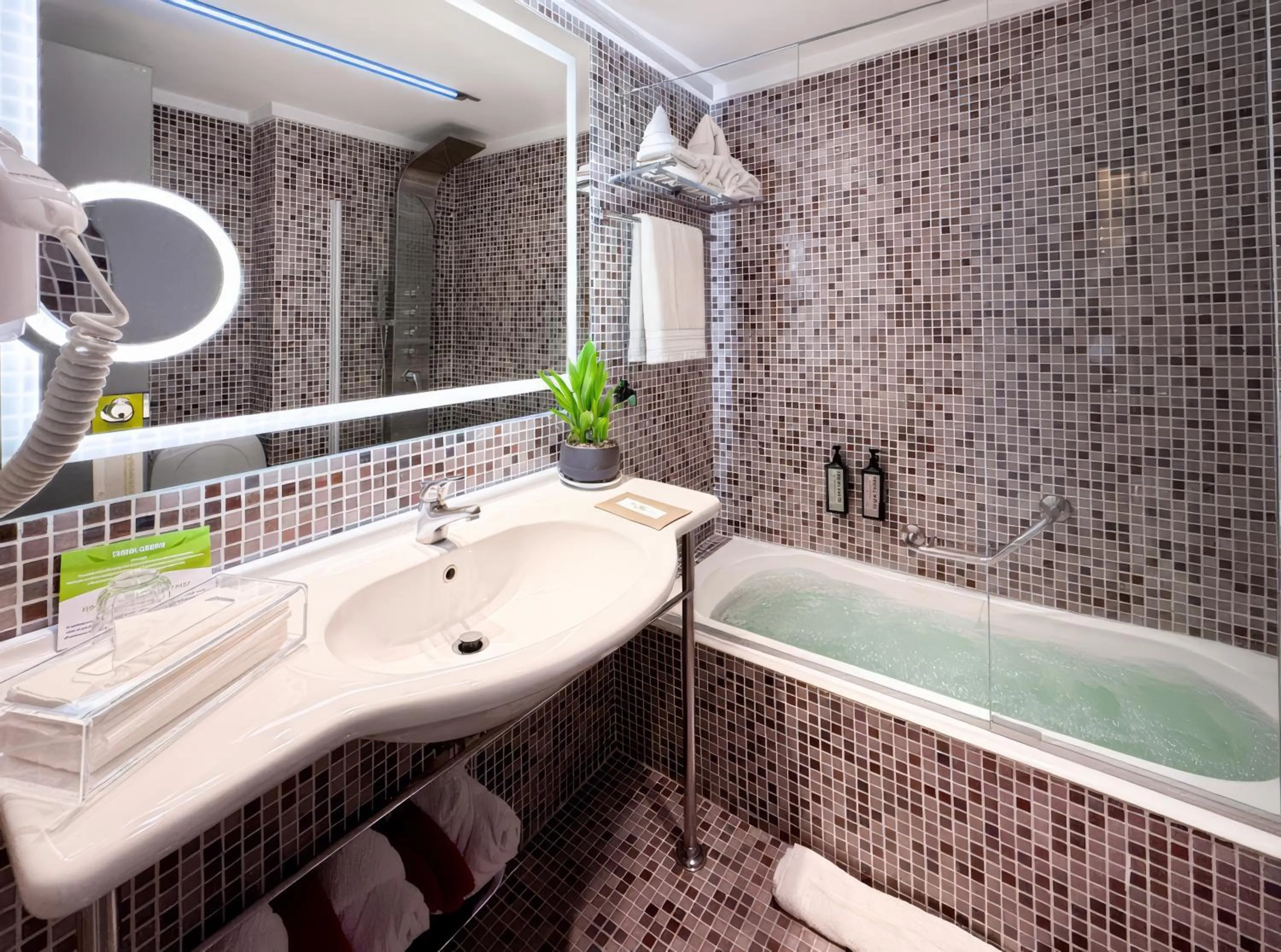 Bathroom in St George Lycabettus Lifestyle Hotel