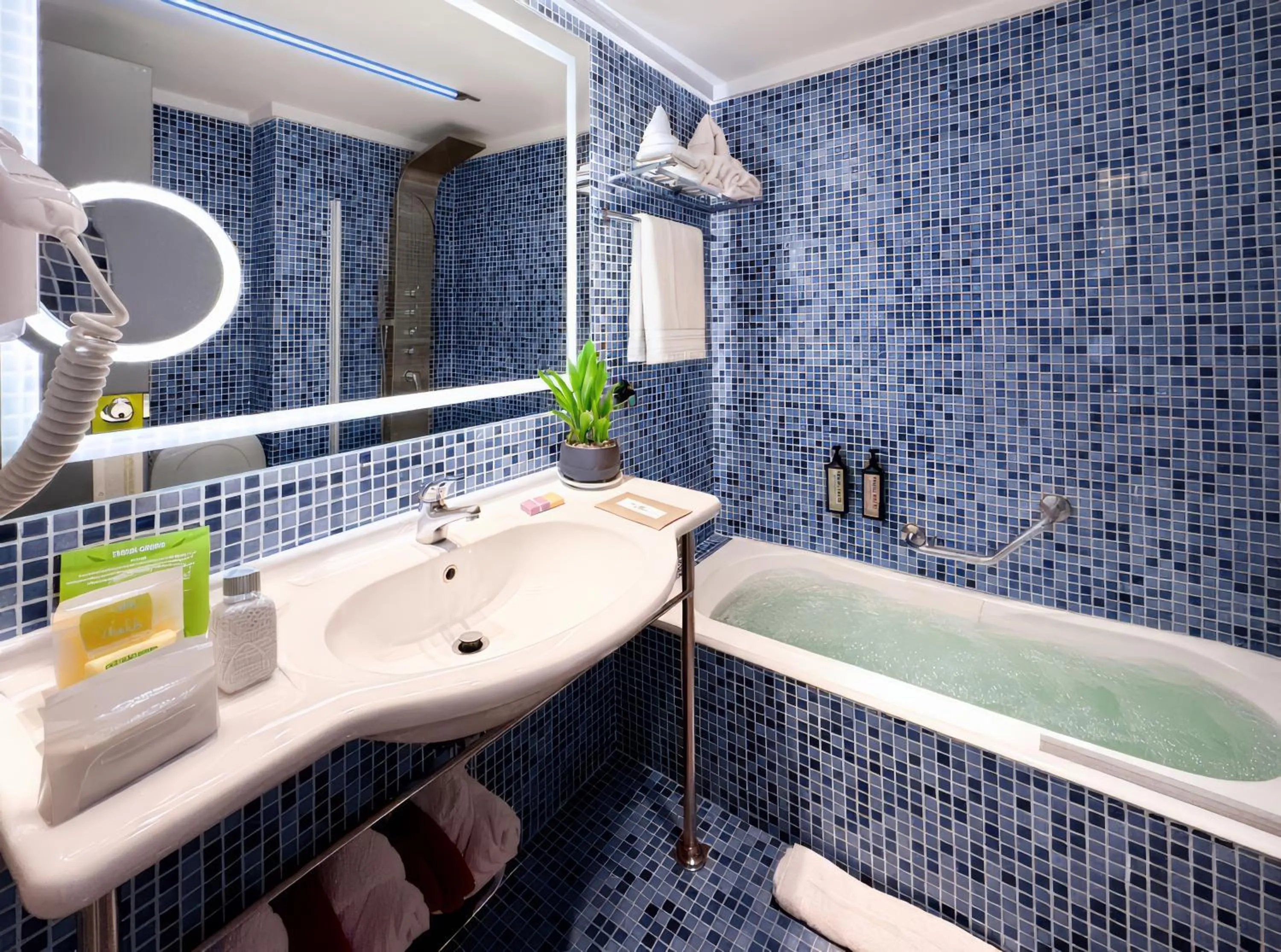 Bathroom in St George Lycabettus Lifestyle Hotel