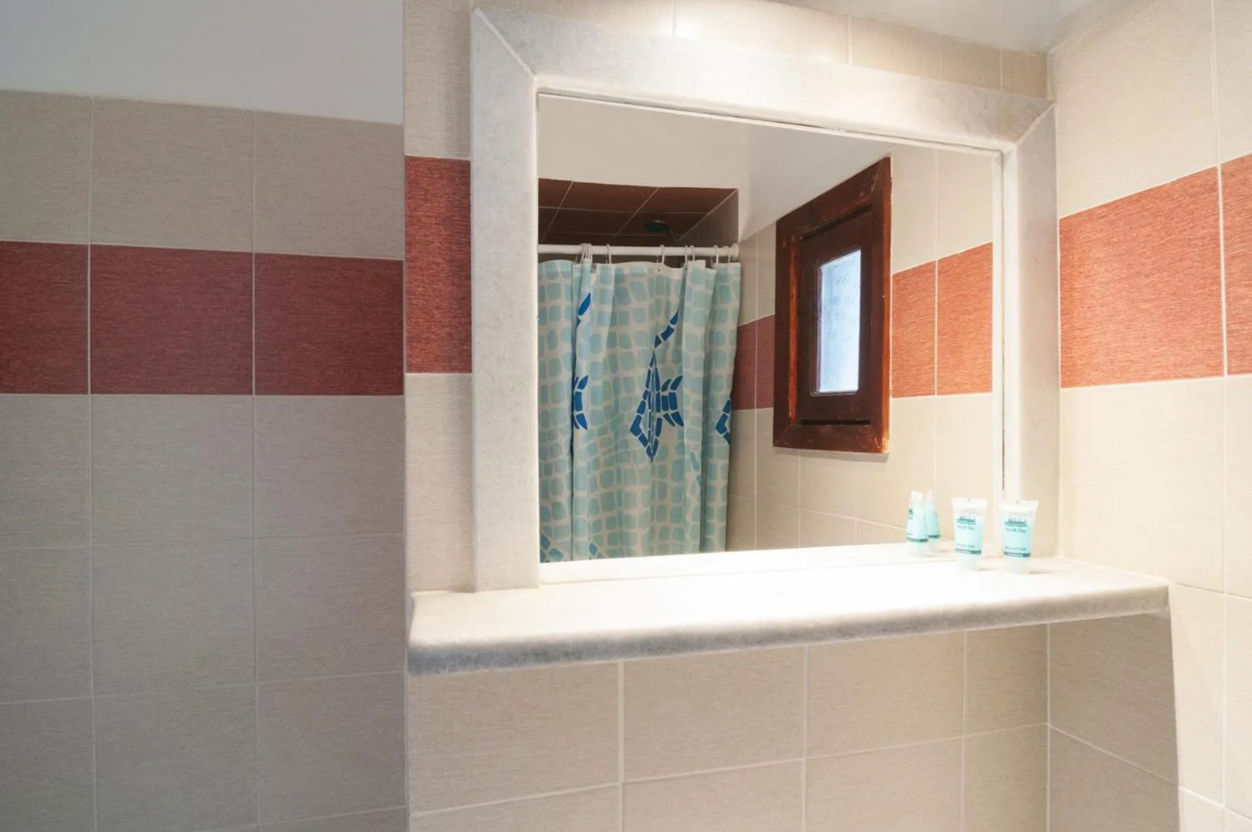 Bathroom in Holiday Beach Resort Santorini