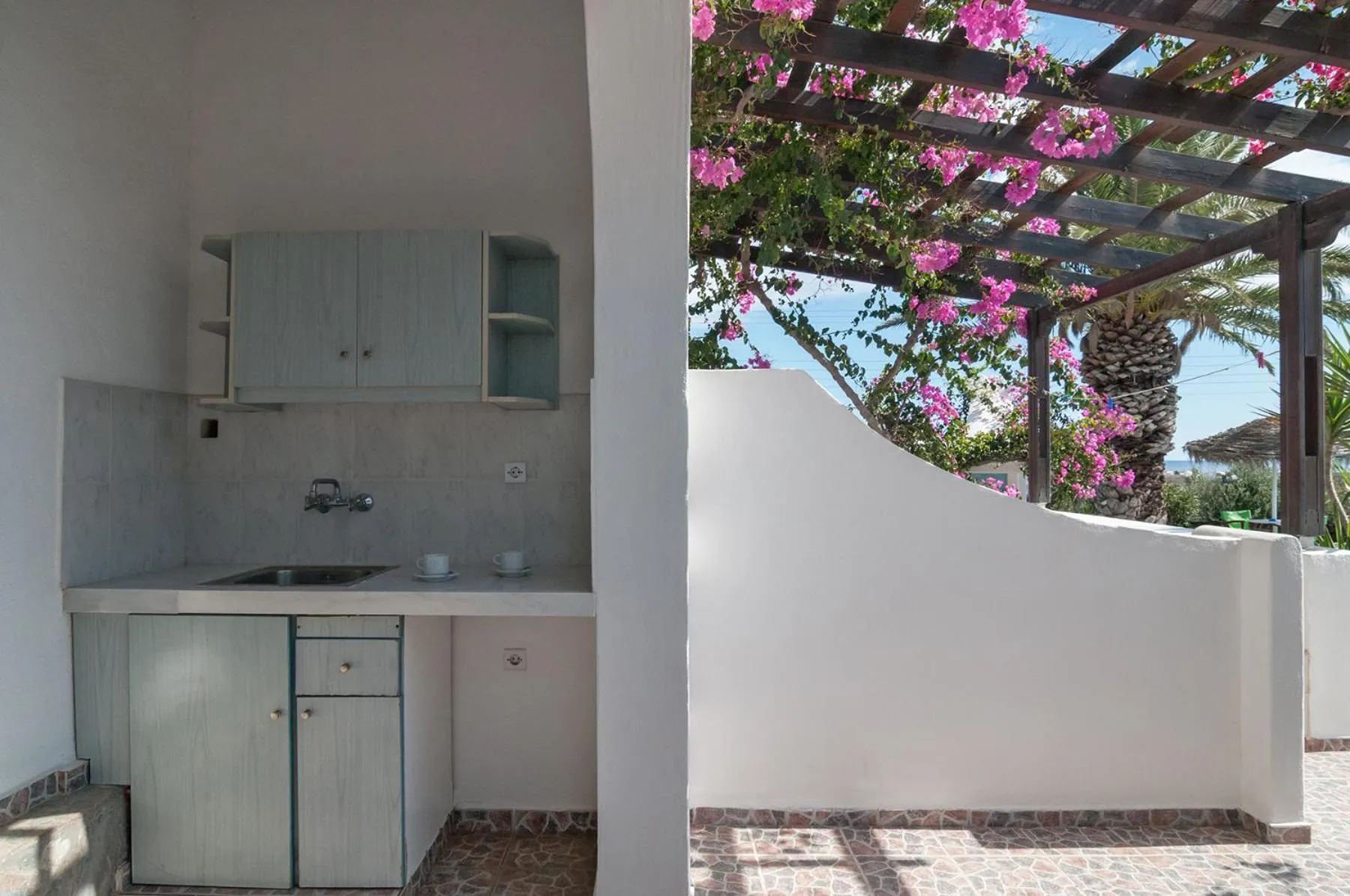 Balcony/Terrace in Holiday Beach Resort Santorini