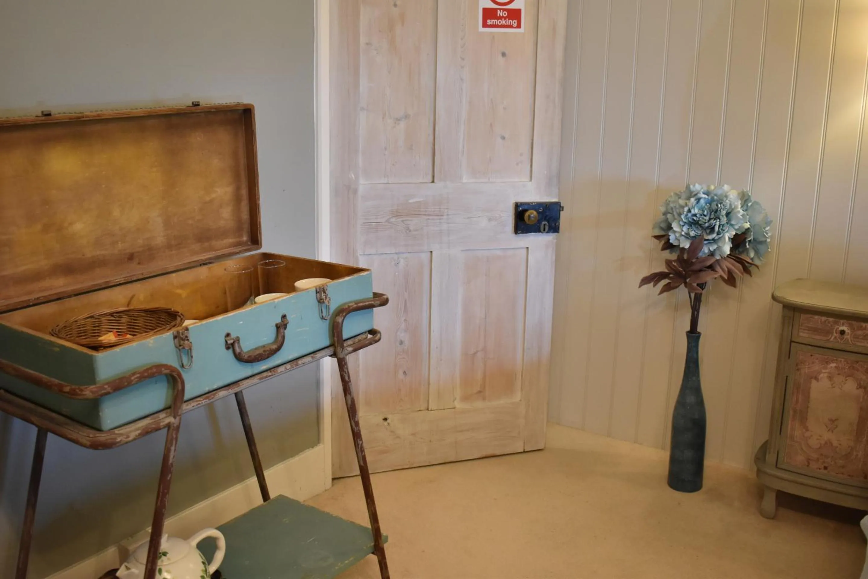 Bedroom in Davenford Cotswold Gardens