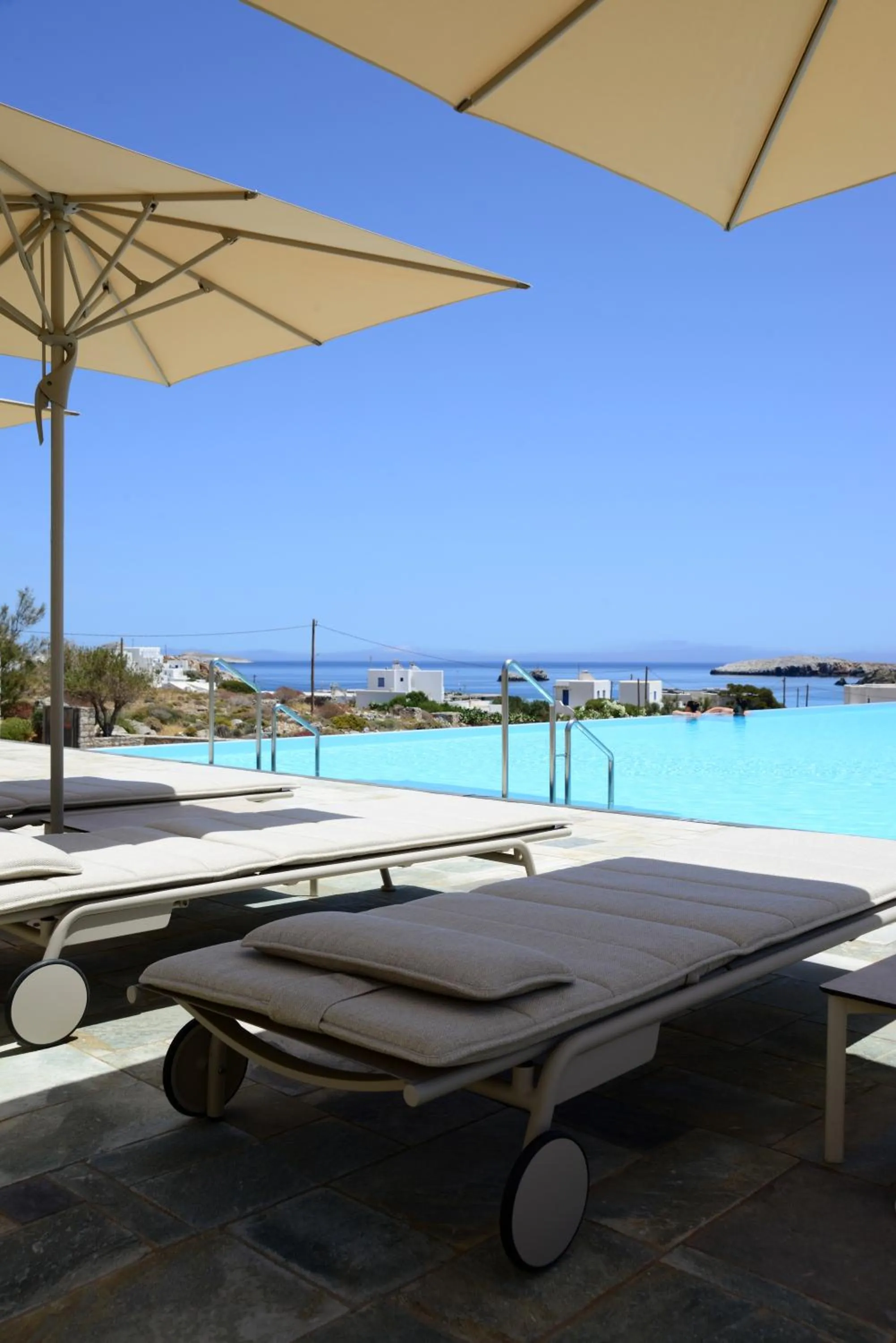 Swimming pool in ANEMI Folegandros