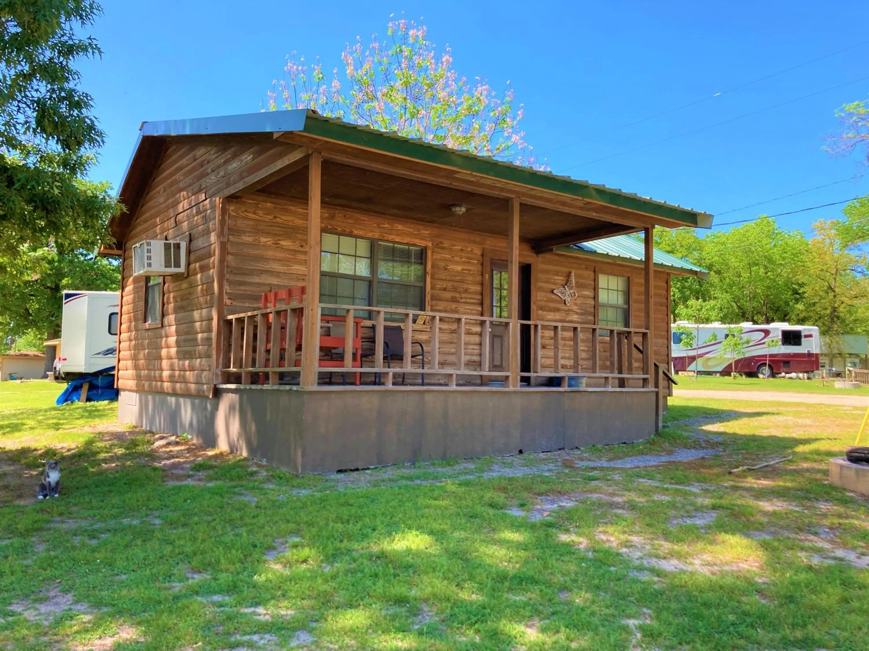 Property building in Outback Campground and Marina