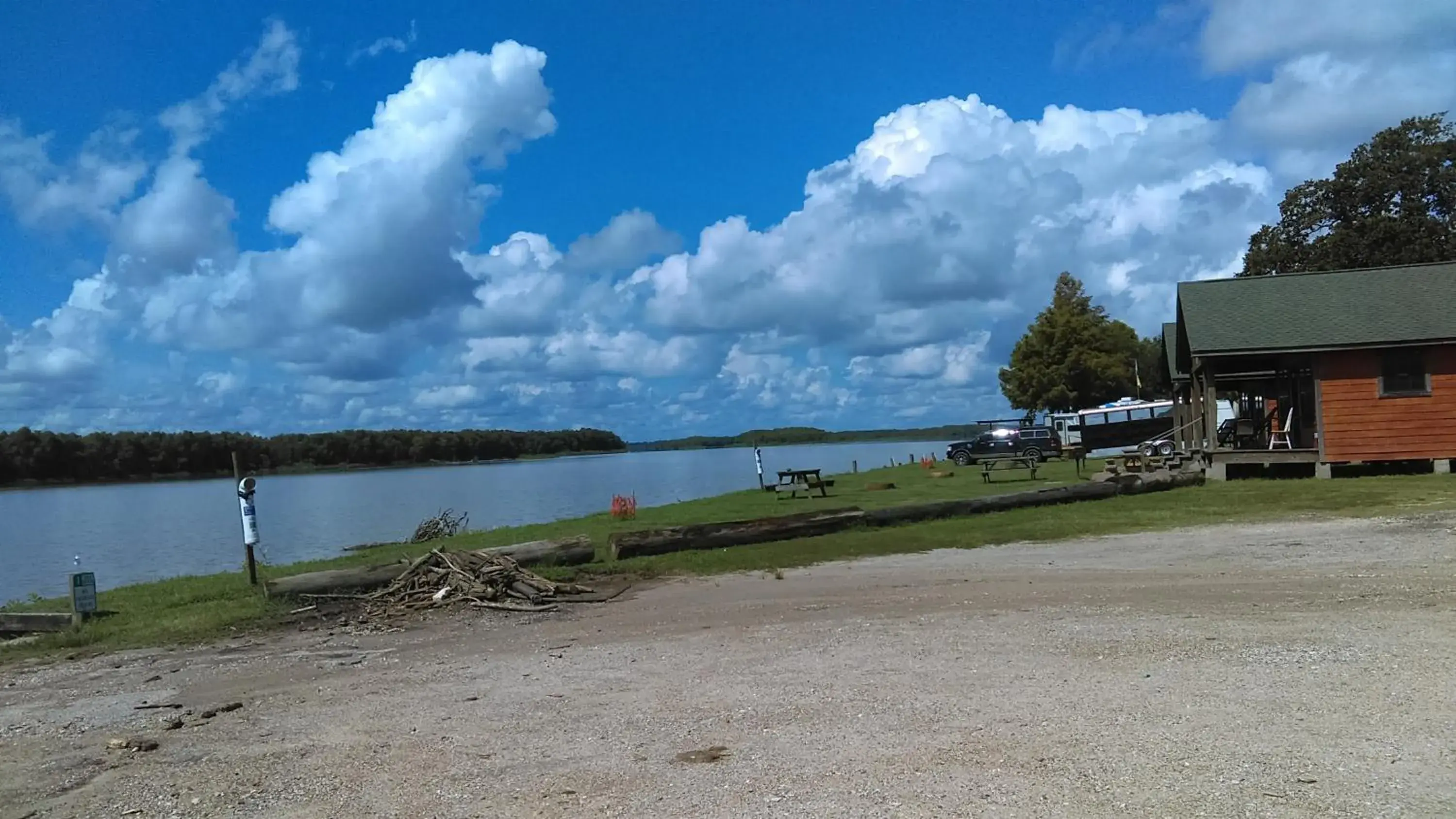 Double Room with Lake View in Outback Campground and Marina Double Room with Lake View in Outback Campground and Marina