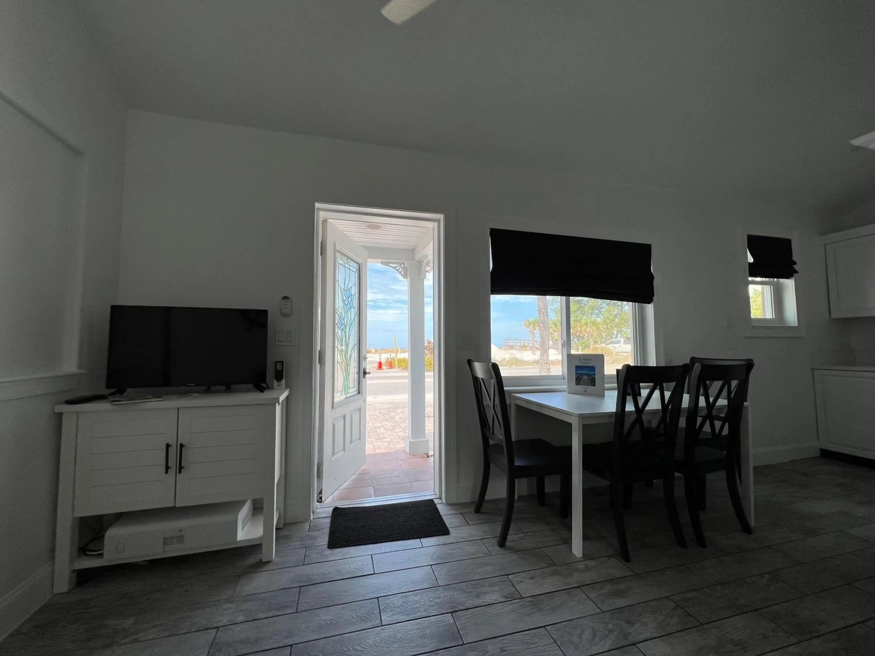 Property building in Blue Waters Treasure Island