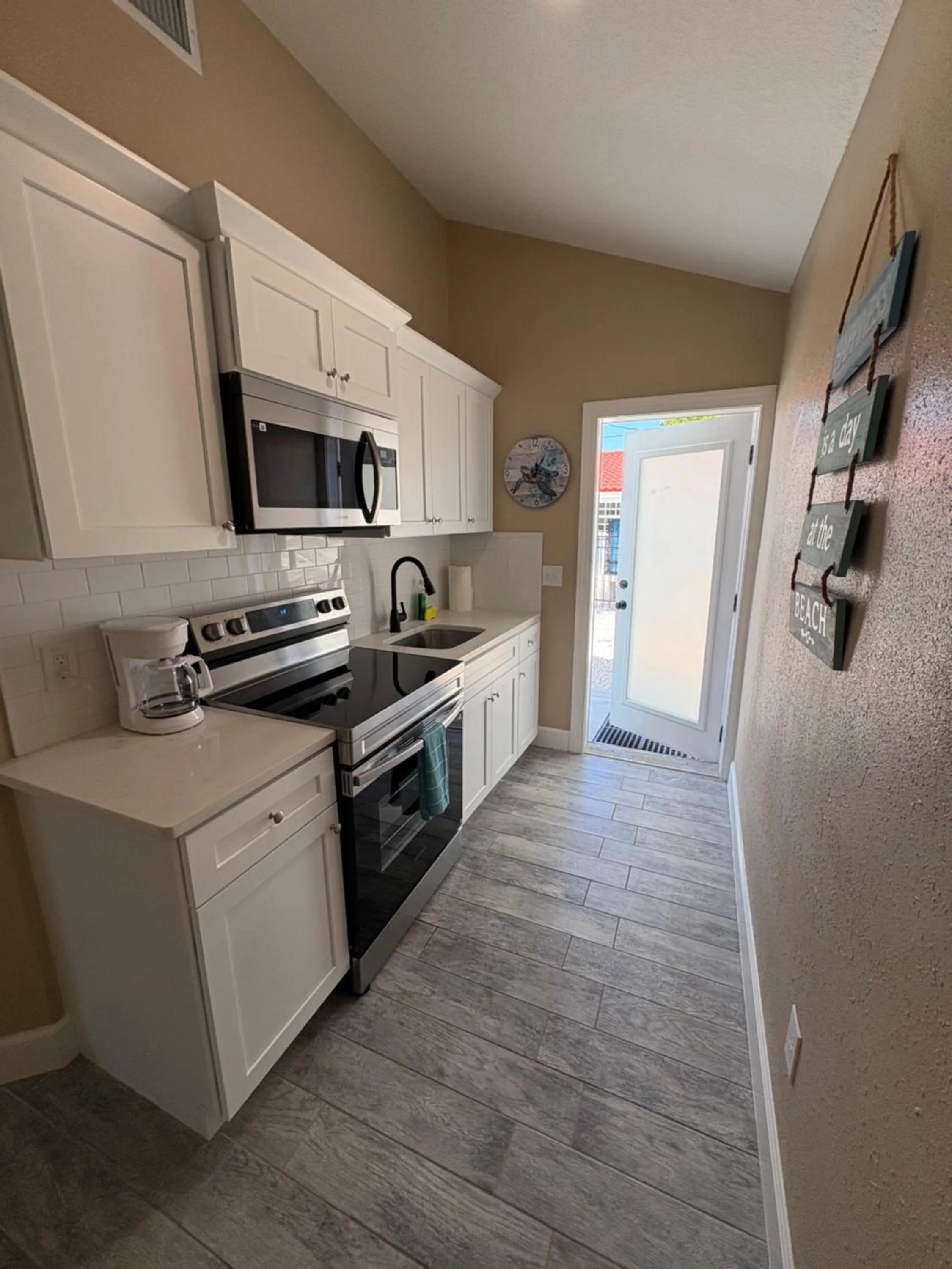 Blue Waters Treasure Island