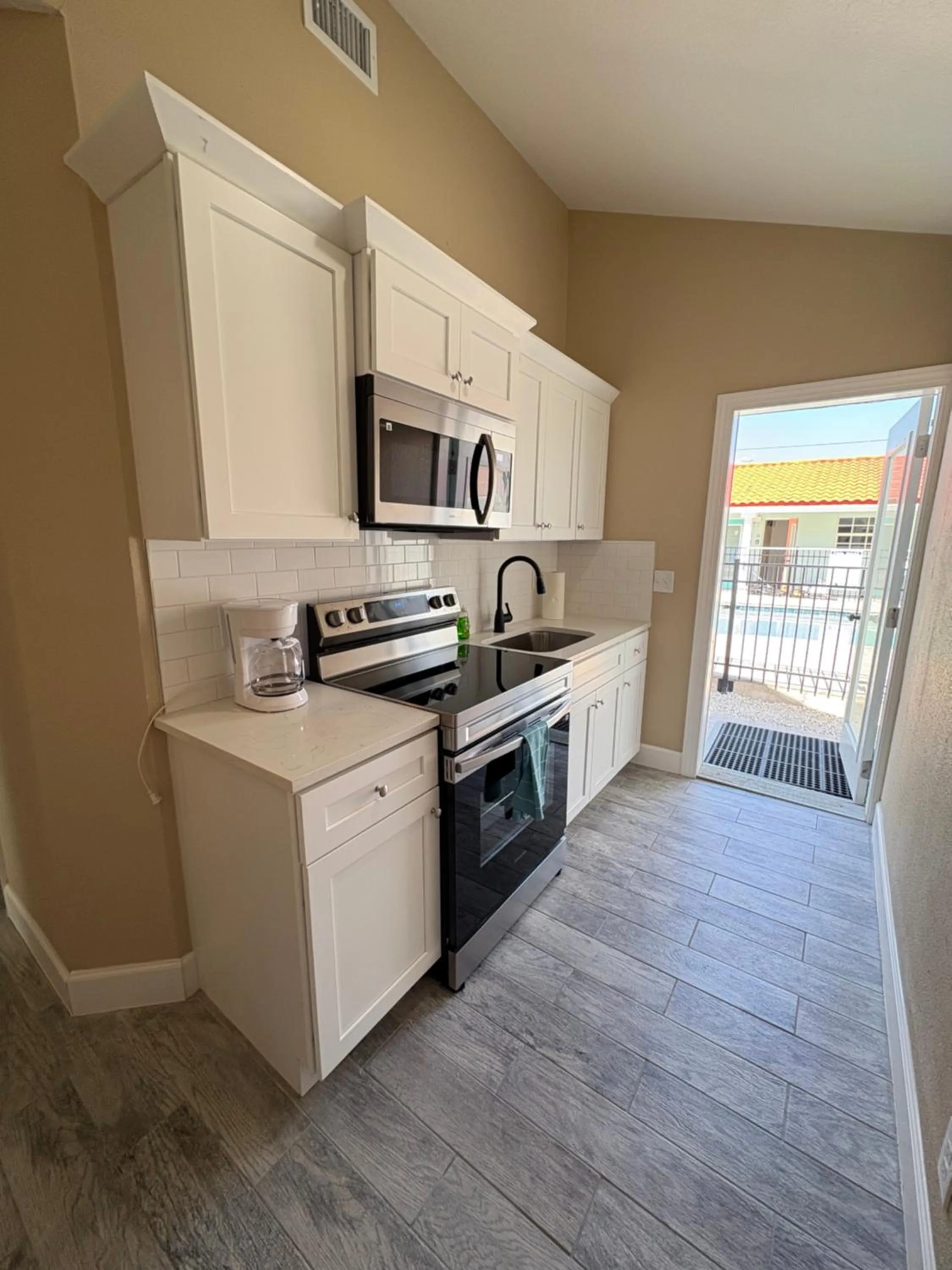 Blue Waters Treasure Island