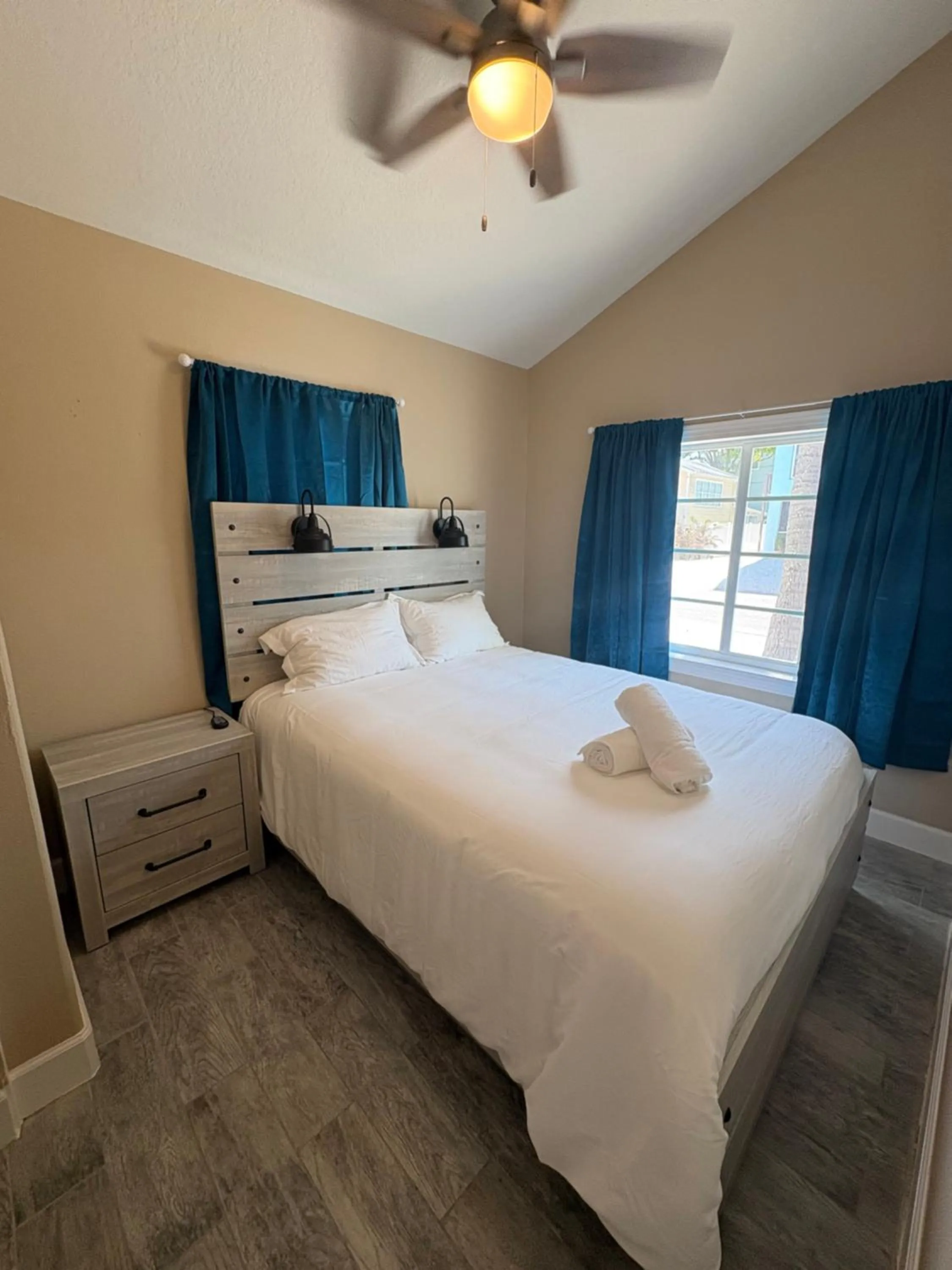 Bed in Blue Waters Treasure Island