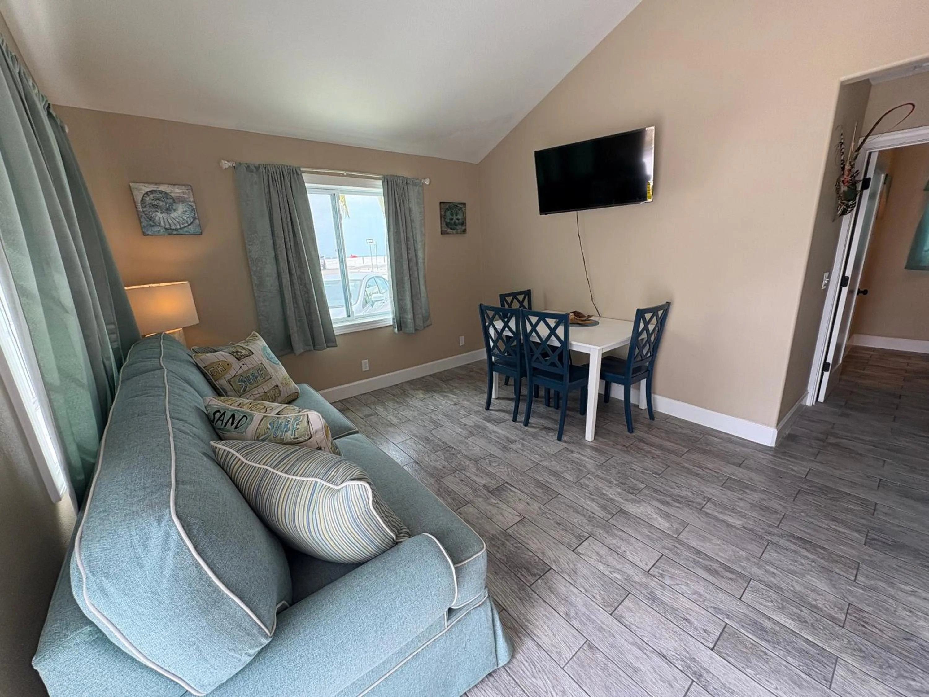 Blue Waters Treasure Island