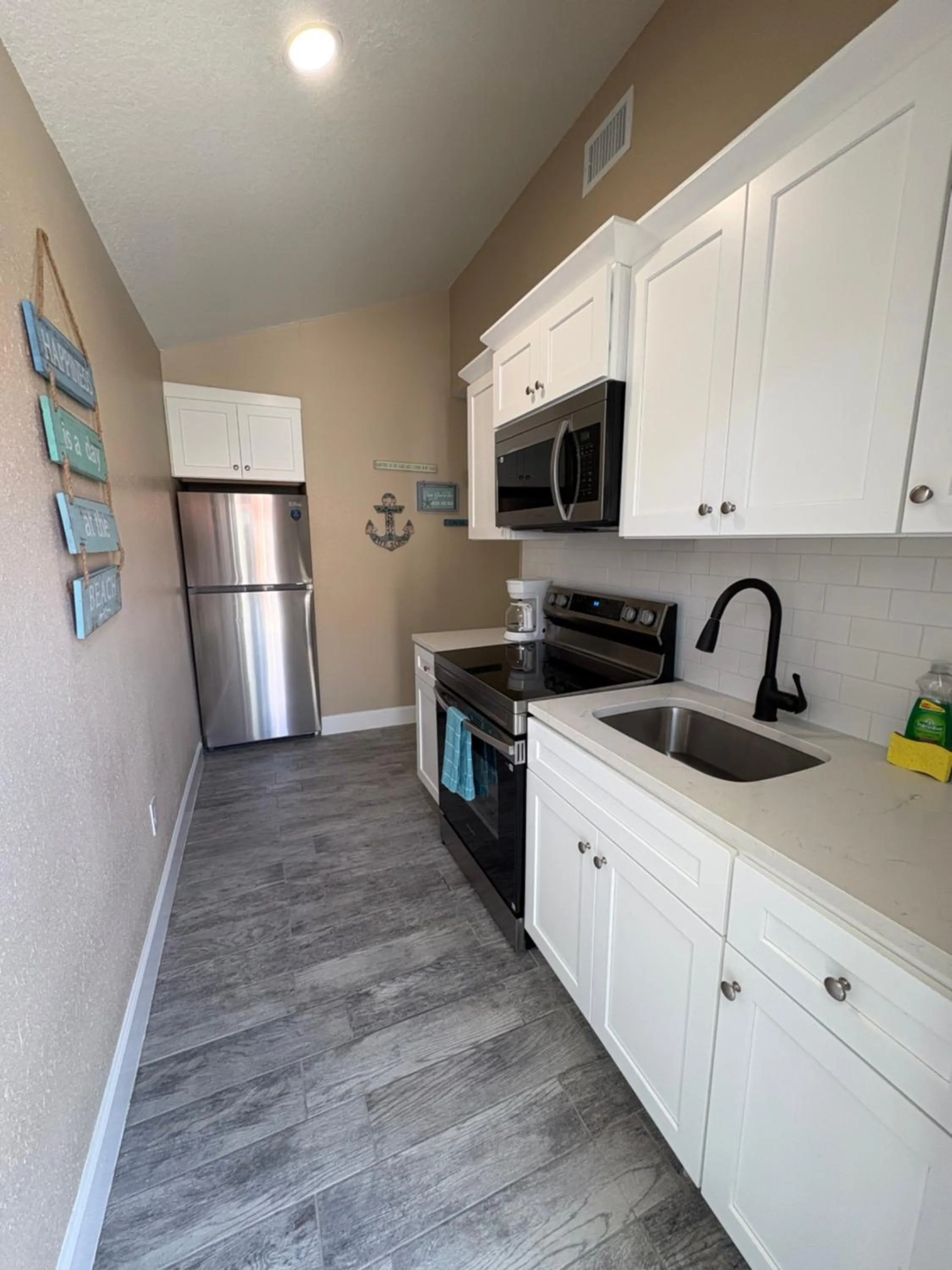 Blue Waters Treasure Island