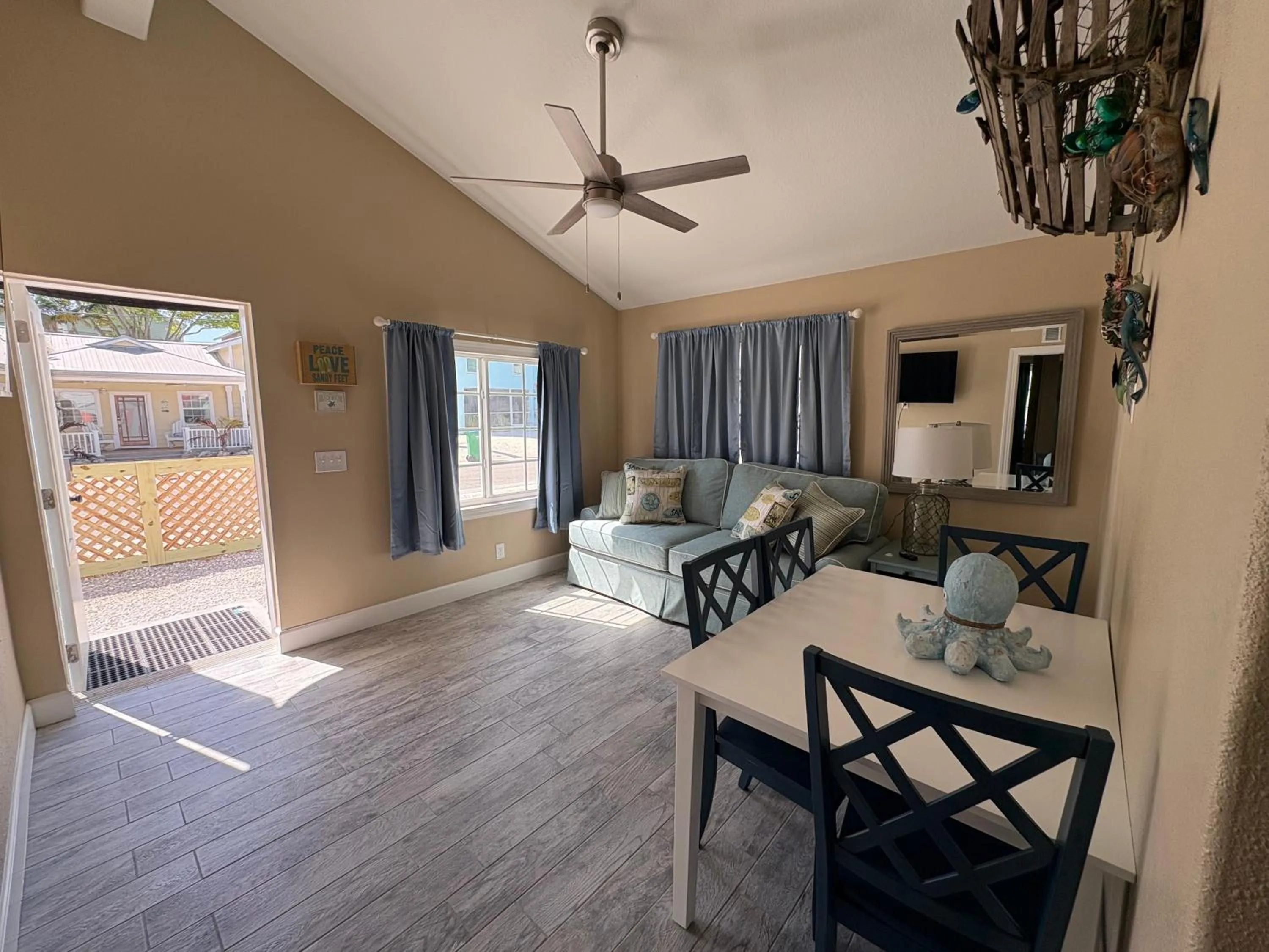 Blue Waters Treasure Island