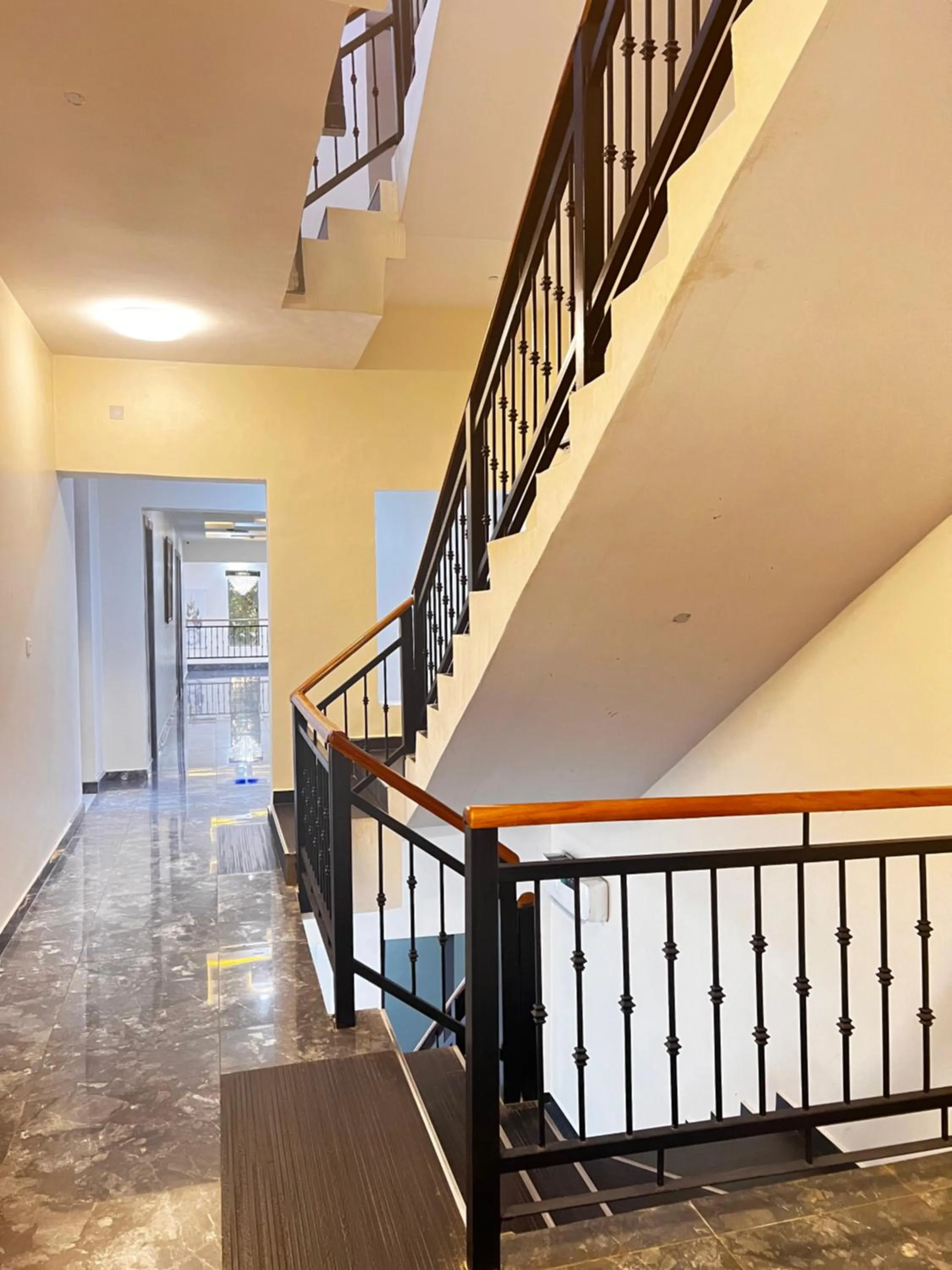 Property building in De Rigg Place Embassy