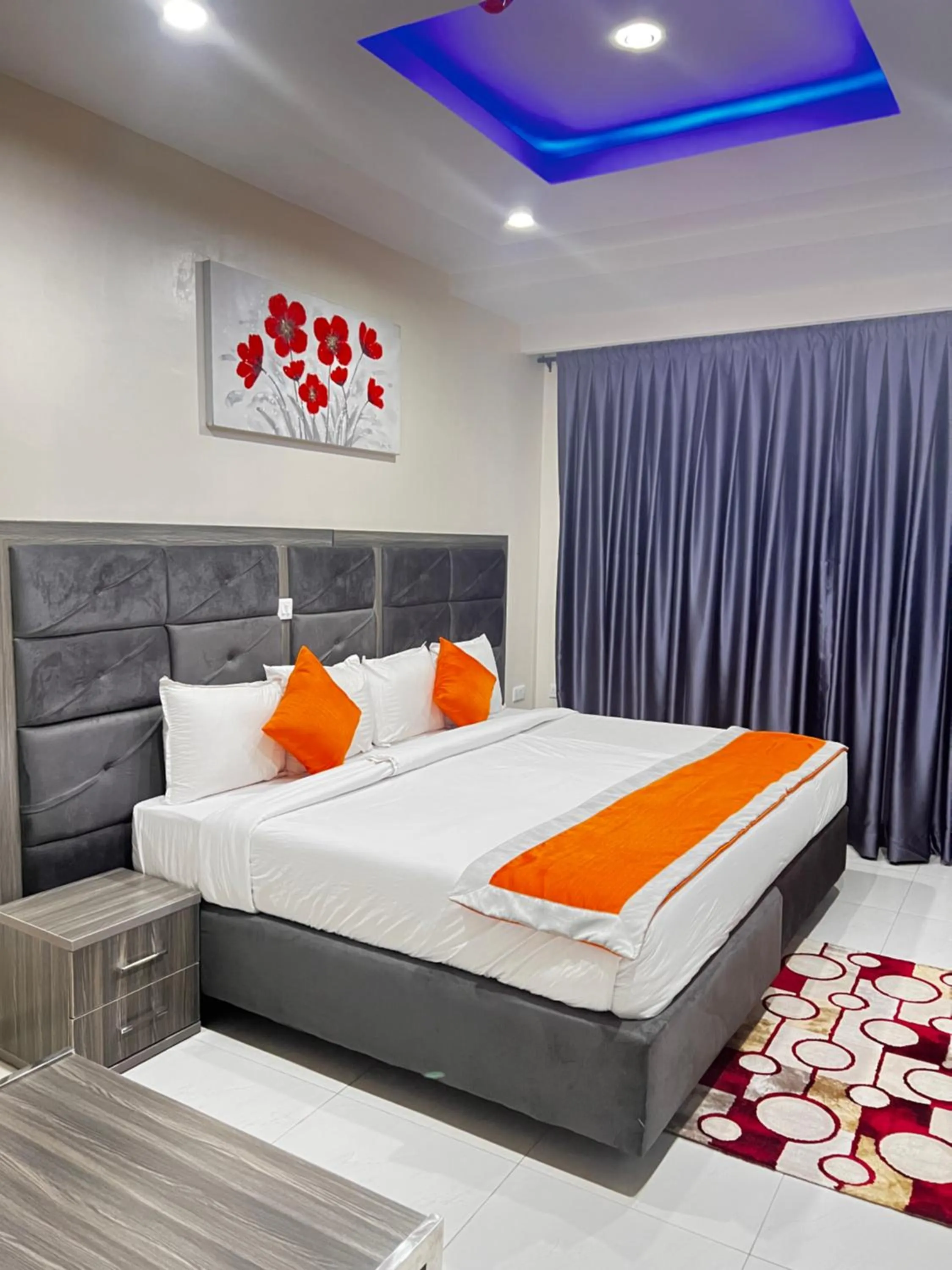 Bed in De Rigg Place Embassy