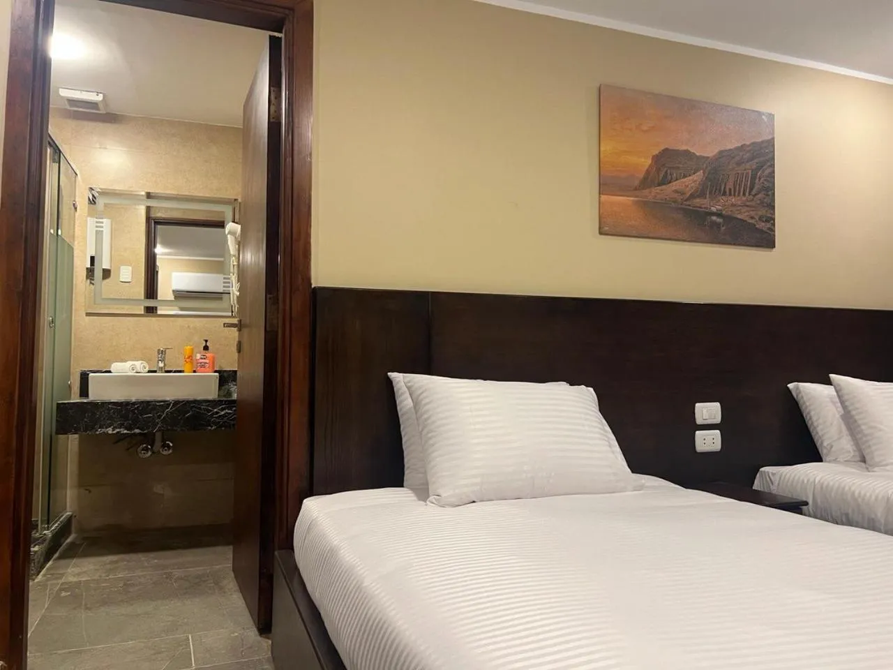 Bed in Asia Grand Museum & Pyramids view