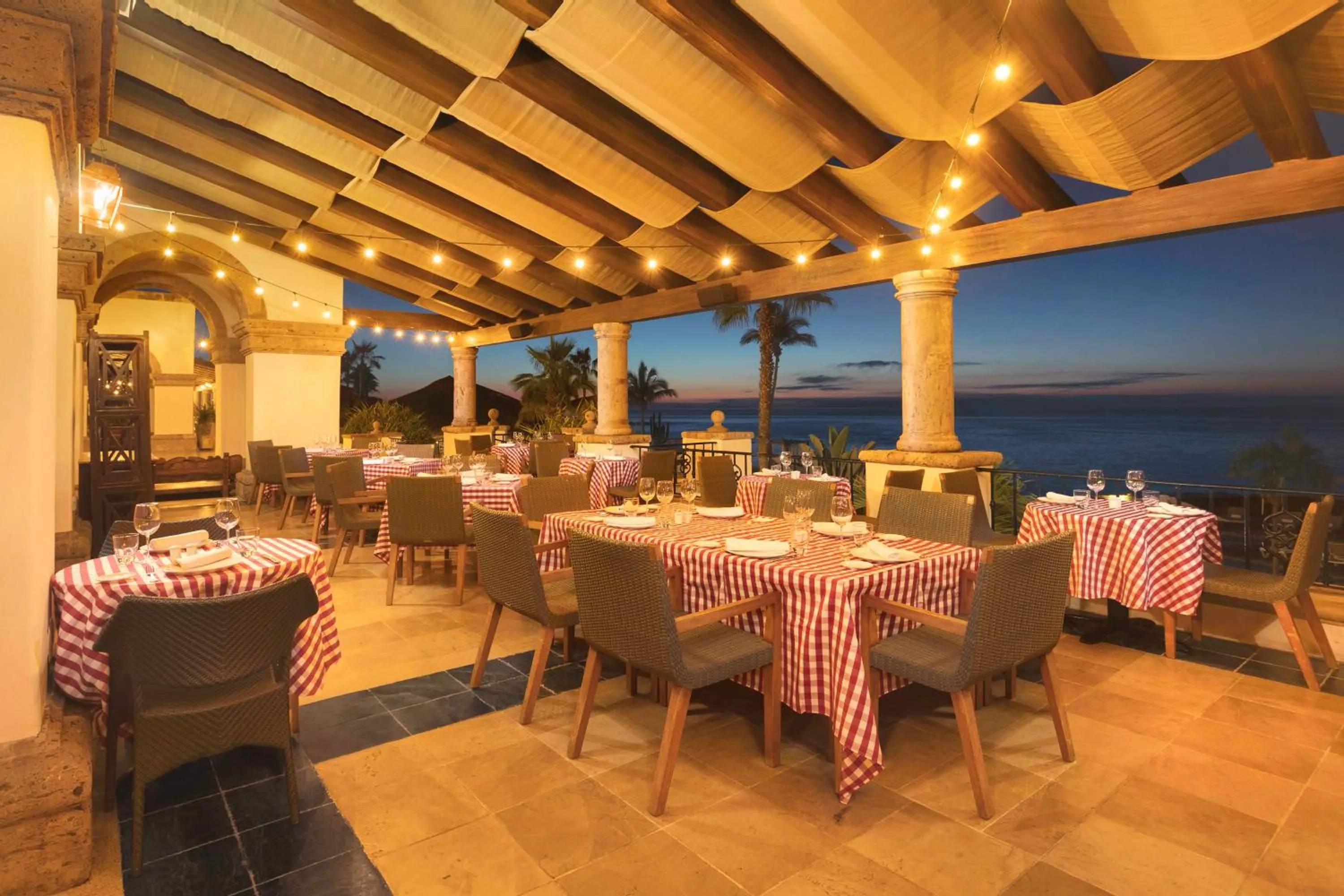 Restaurant/places to eat in The Club at Hacienda del Mar