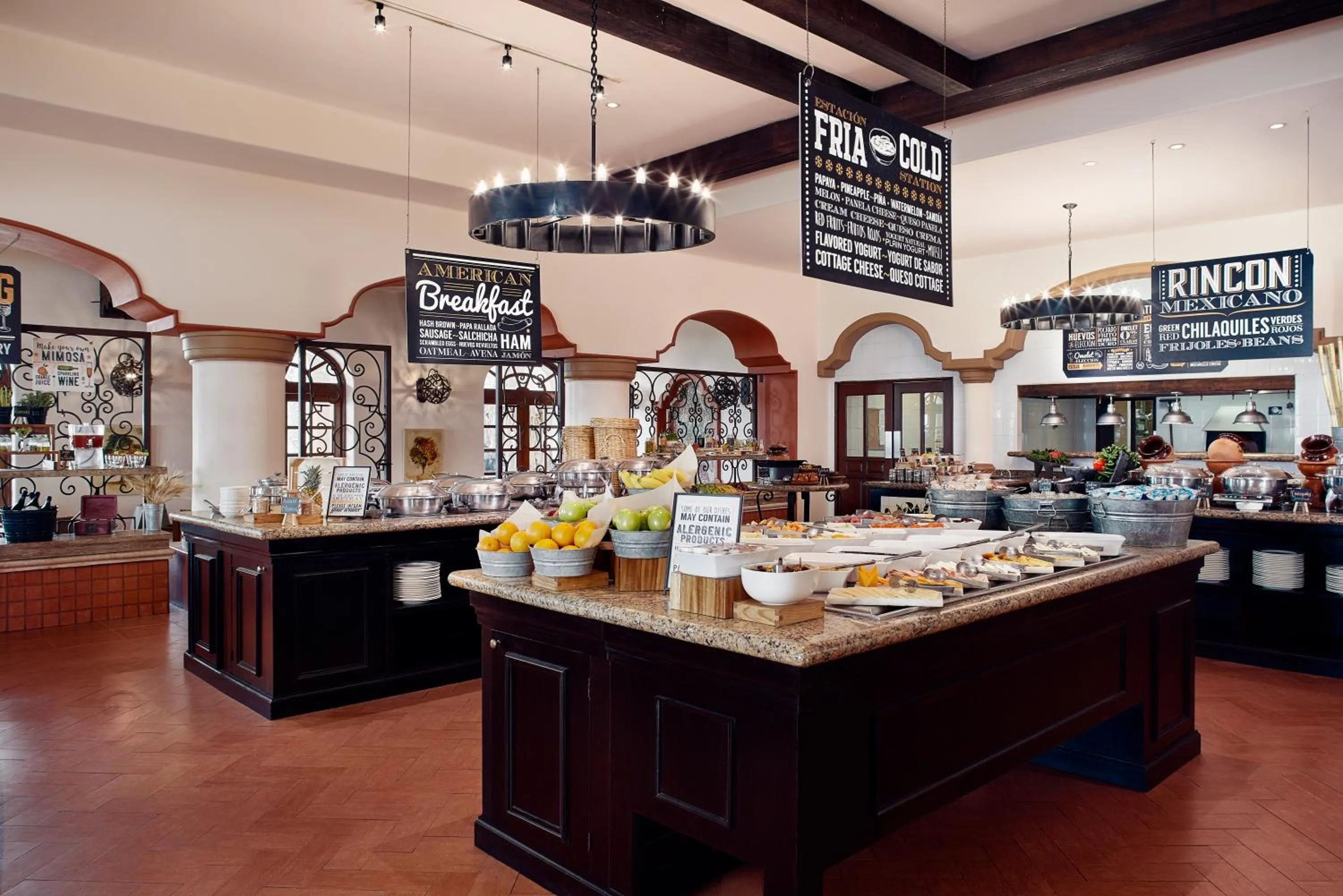 Restaurant/places to eat in The Club at Hacienda del Mar