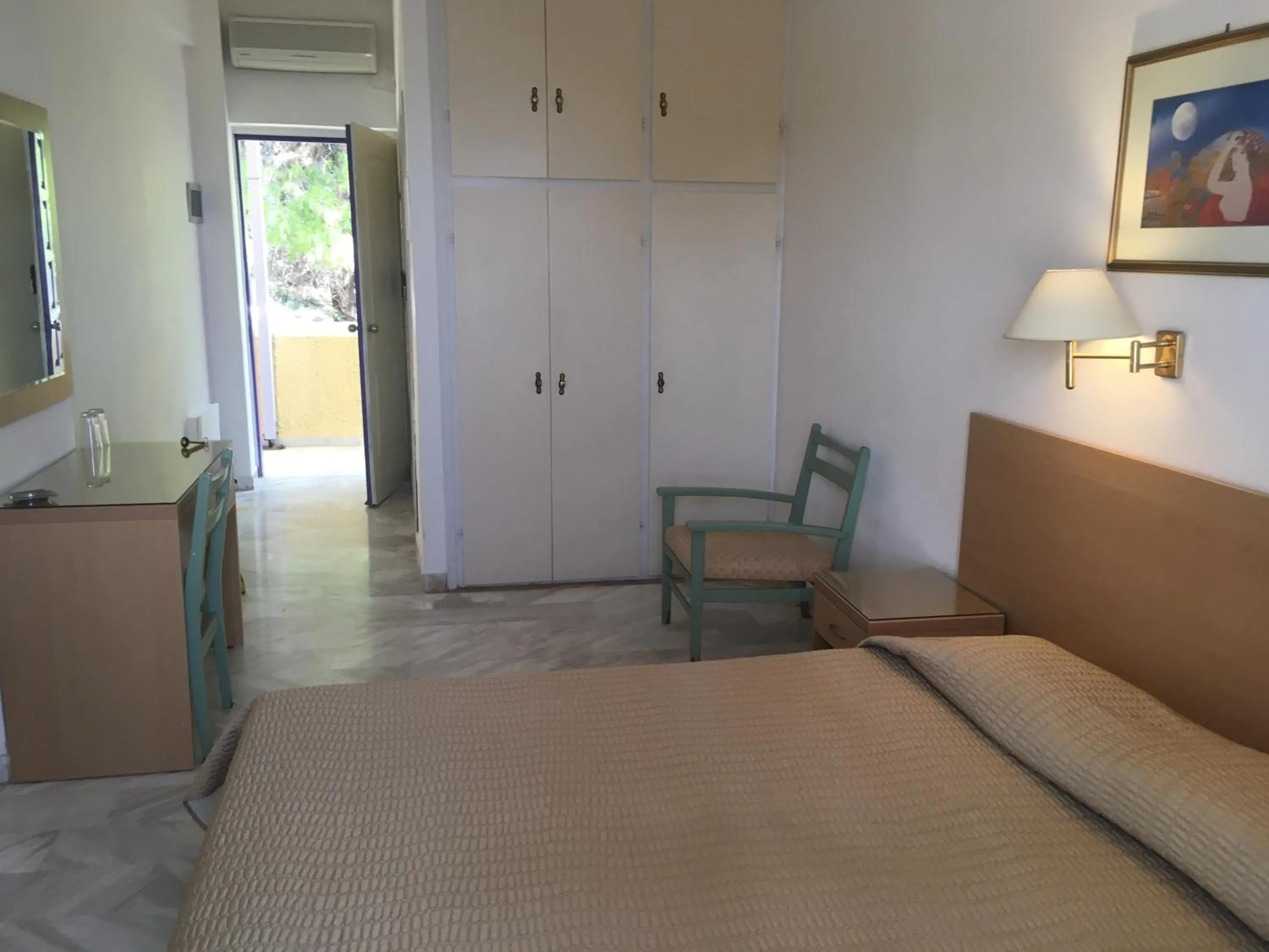 Bed in Katerina Hotel