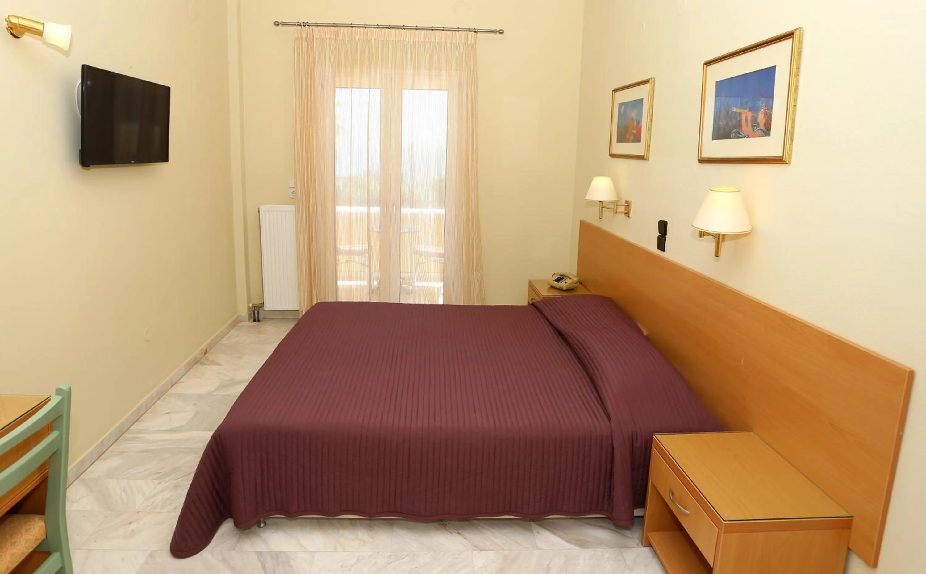 Bed in Katerina Hotel