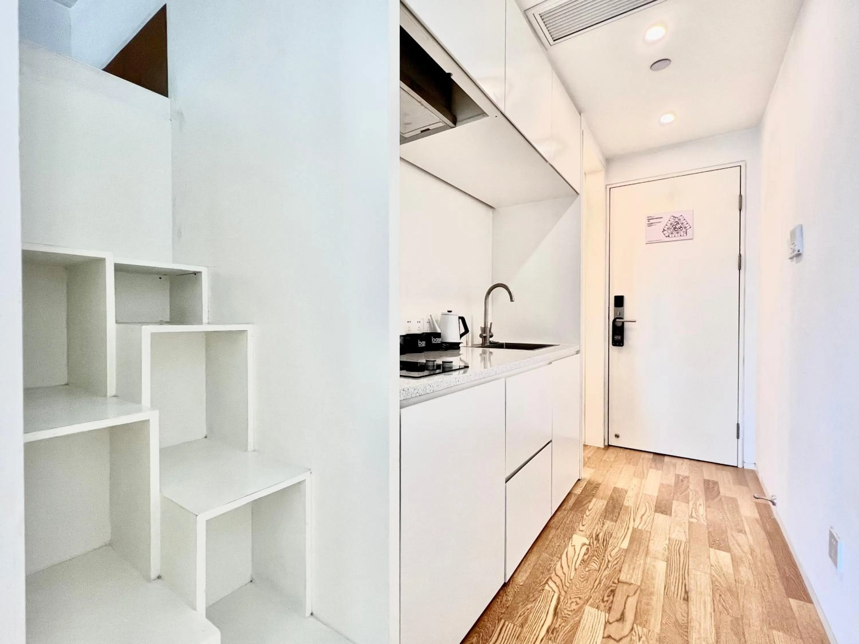 kitchen in base-Shanghai SUHE Serviced Apartment, Near East Nanjing Road & People's Square