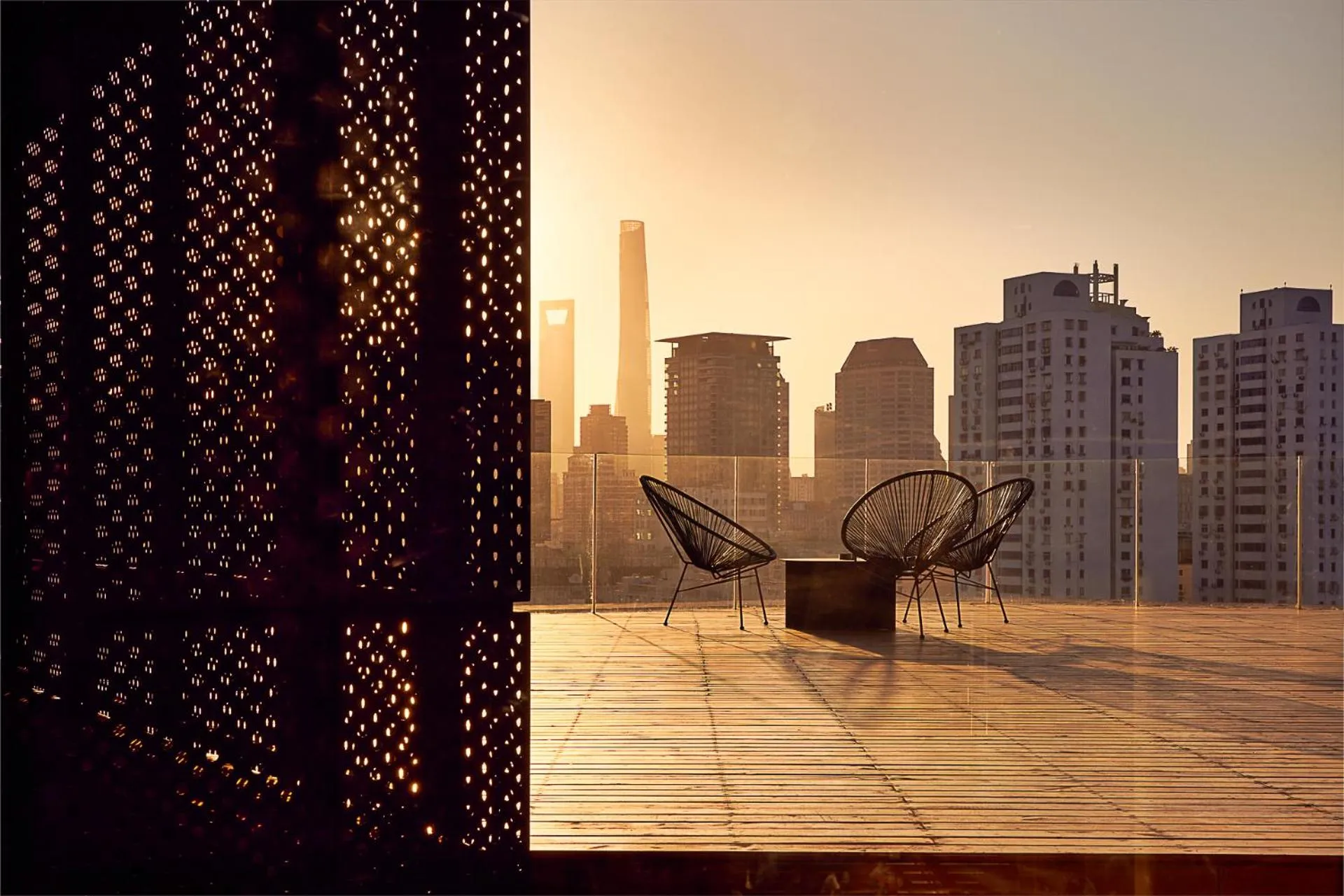 Balcony/Terrace in base-Shanghai SUHE Serviced Apartment, Near East Nanjing Road & People's Square