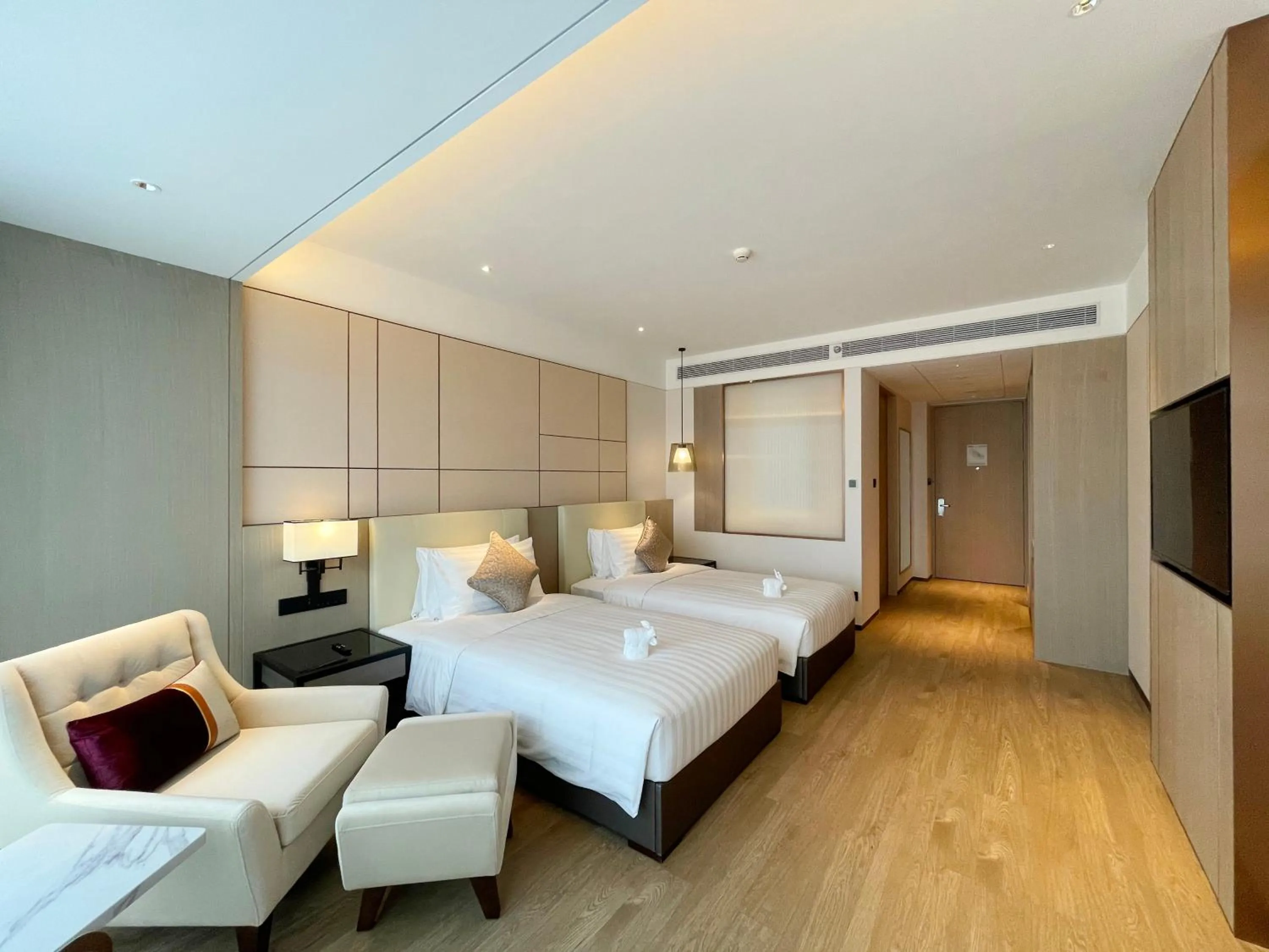 Photo of the whole room, Bed in Kew Green Hotel Hongqiao Shanghai