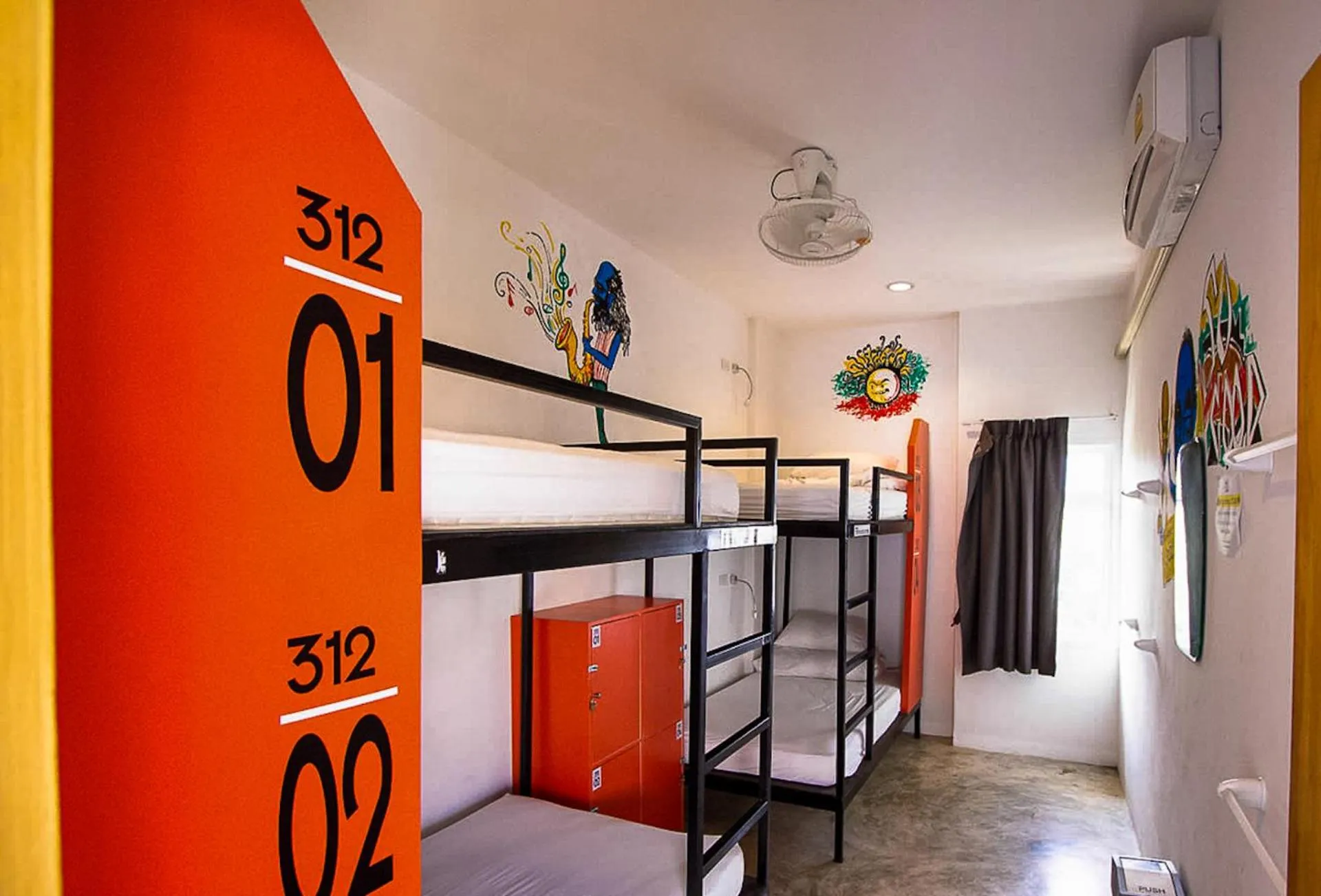 Bed in Mad Monkey Chiang Mai