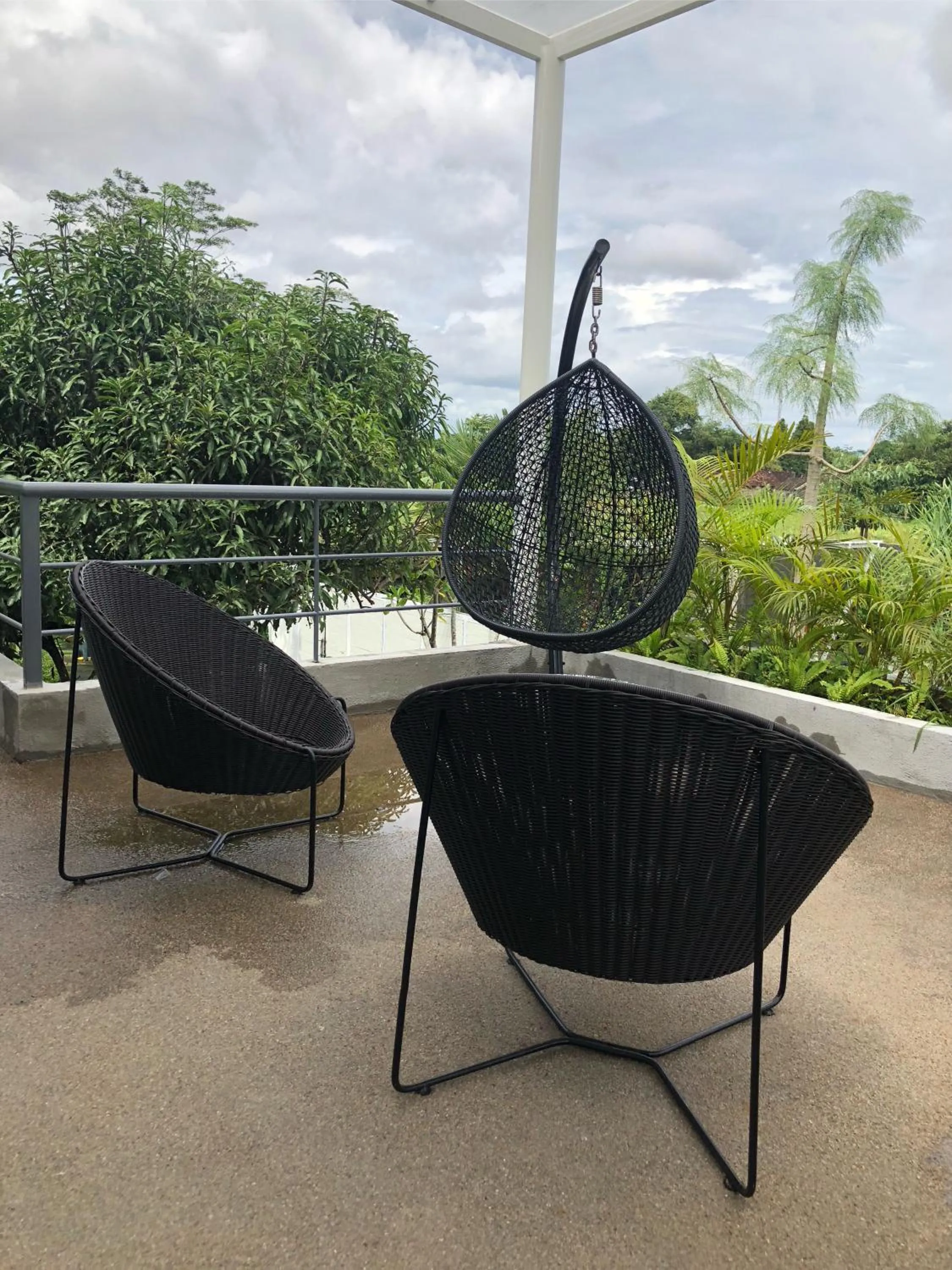 Balcony/Terrace in Sawah Tamanan Villa & Resort