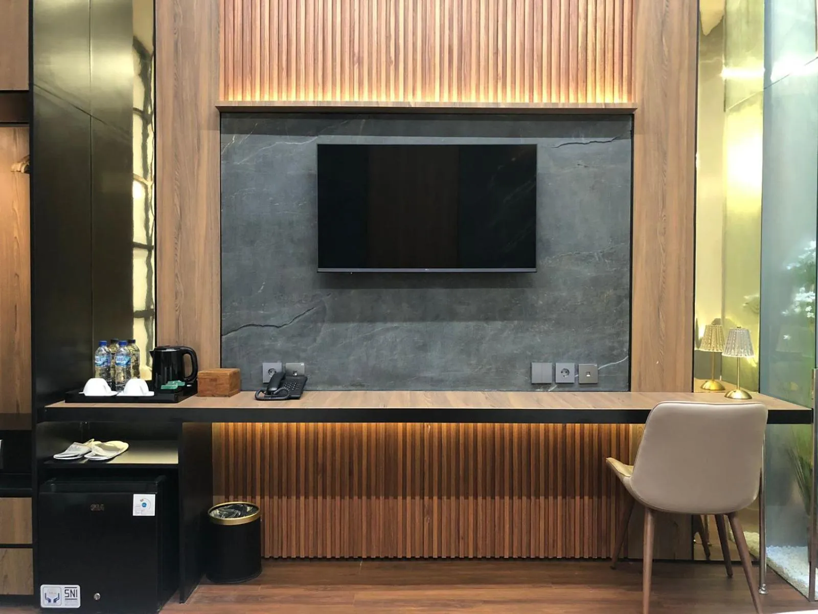 TV and multimedia in Sawah Tamanan Villa & Resort