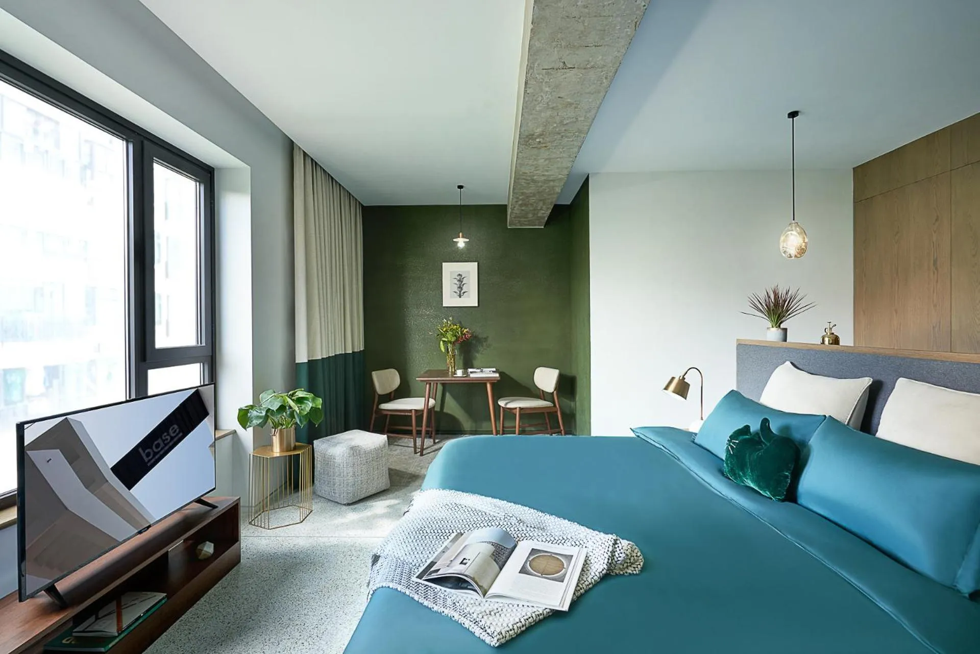 Bedroom, Bed in basePLUS-Shanghai Binjiang Serviced Apartment