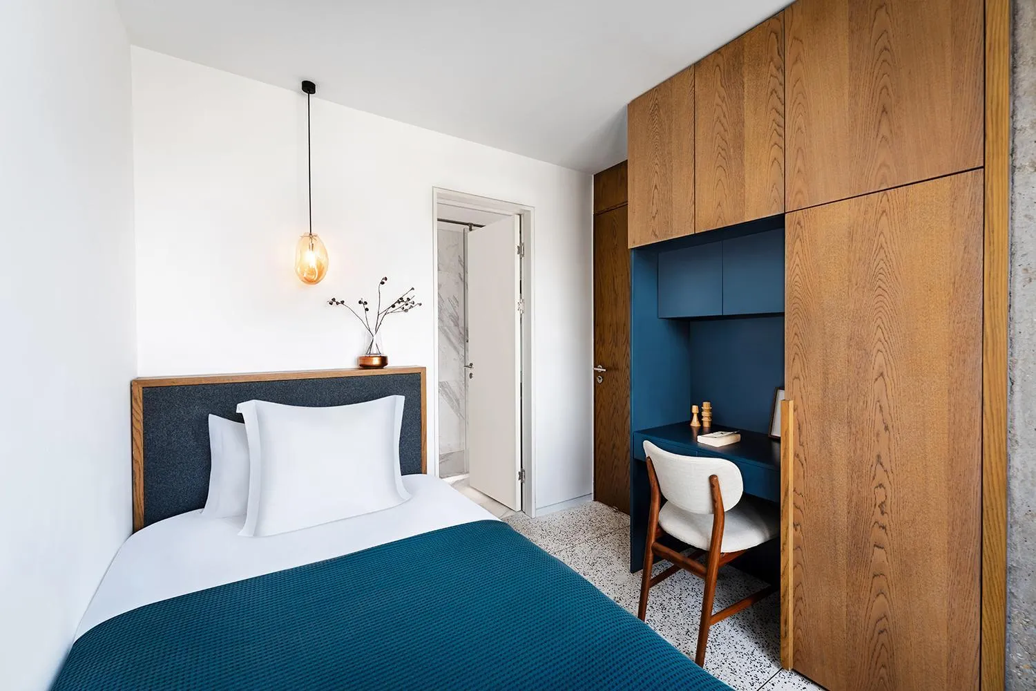 Bedroom, Bed in basePLUS-Shanghai Binjiang Serviced Apartment