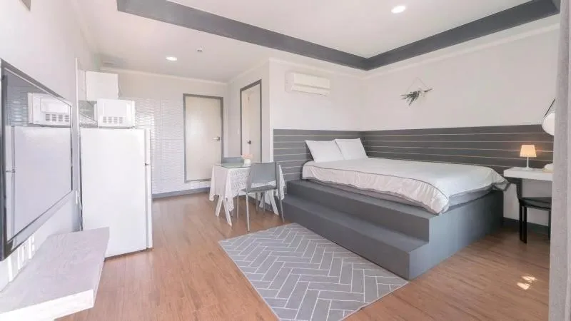 Bed in Tinkerbell Pension