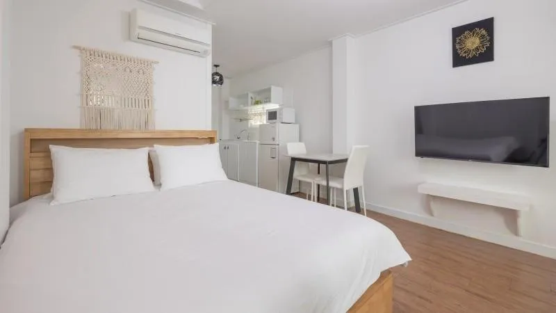 Bed in Tinkerbell Pension