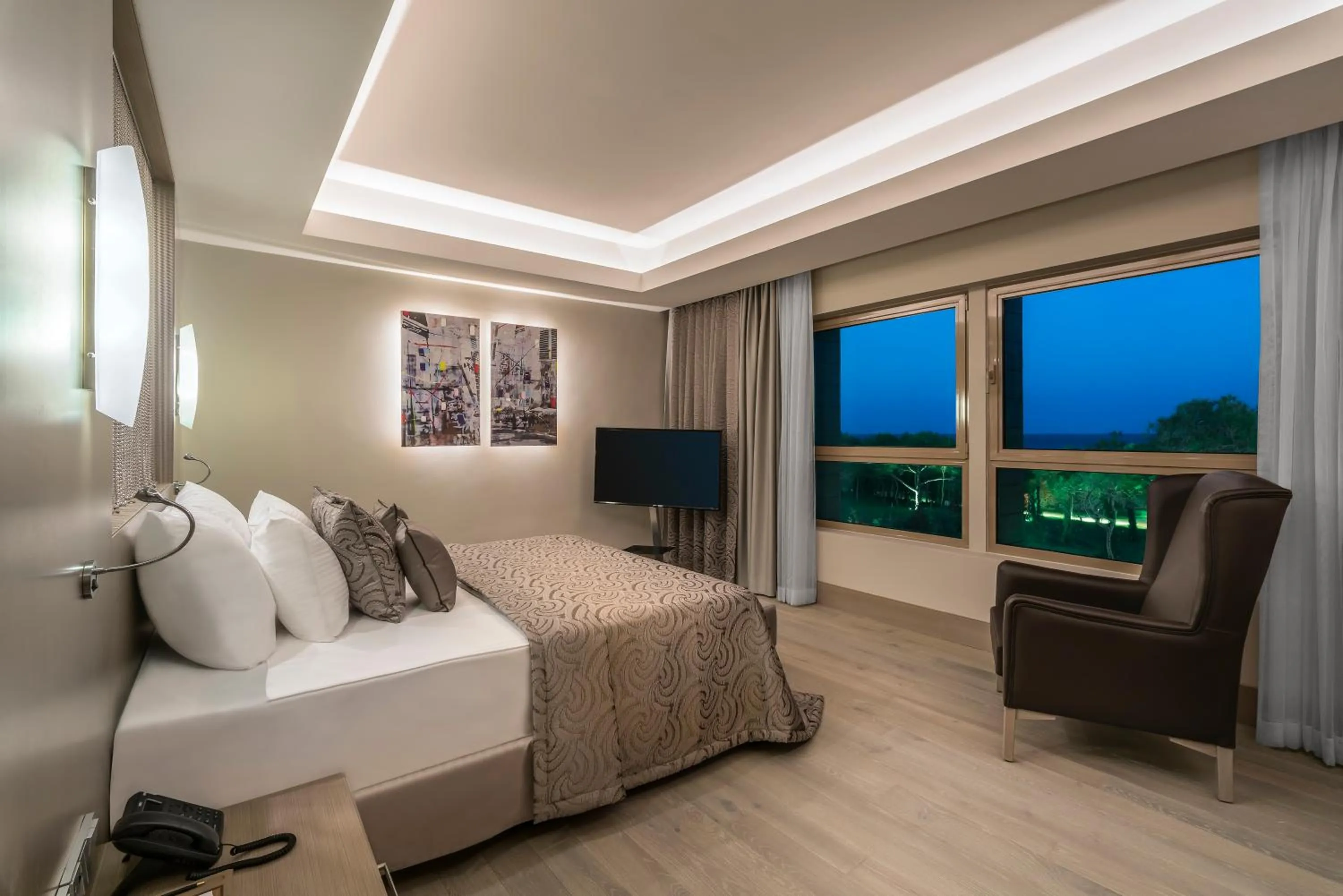 Bed in Concorde Luxury Resort & Casino