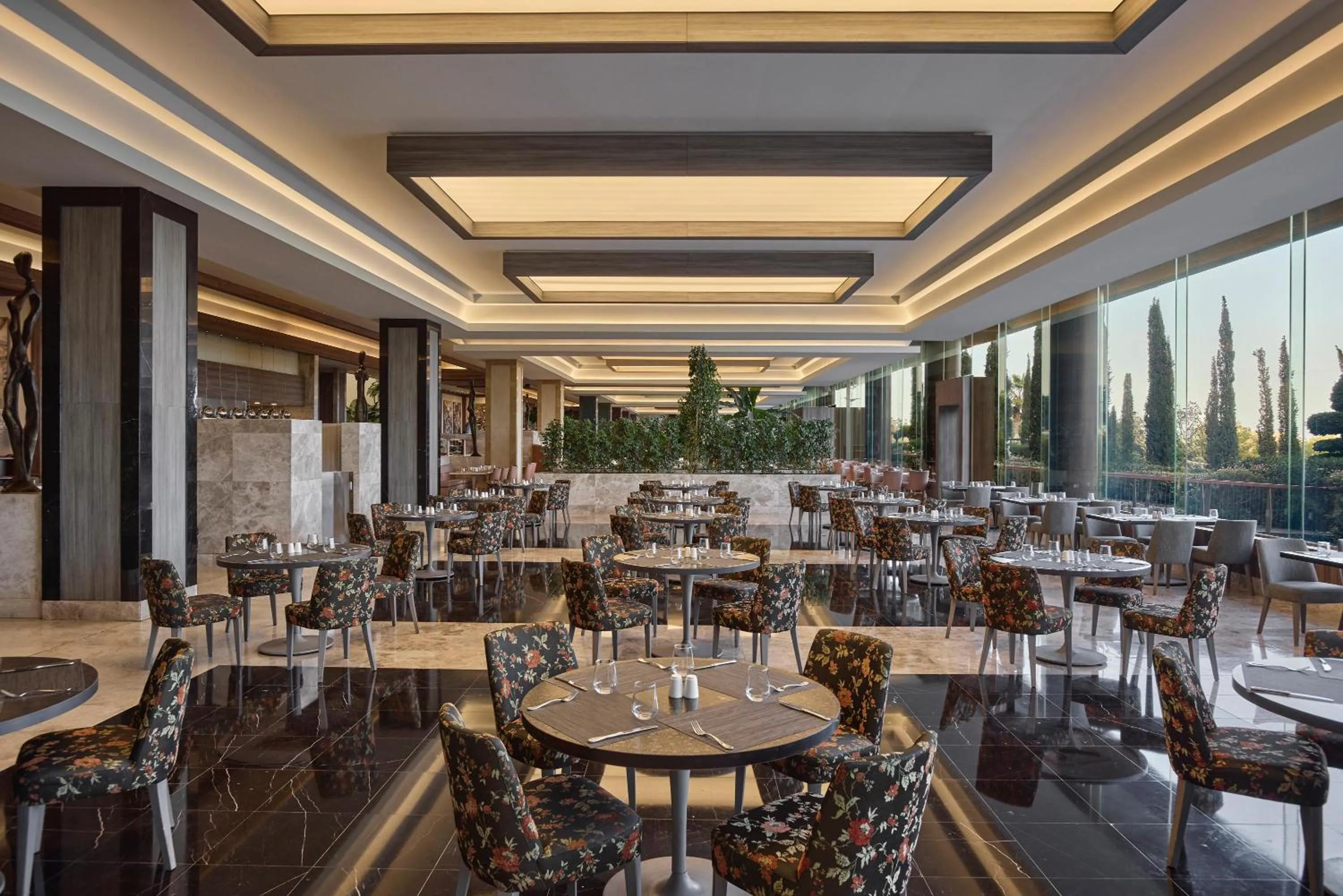 Restaurant/places to eat in Concorde Luxury Resort & Casino