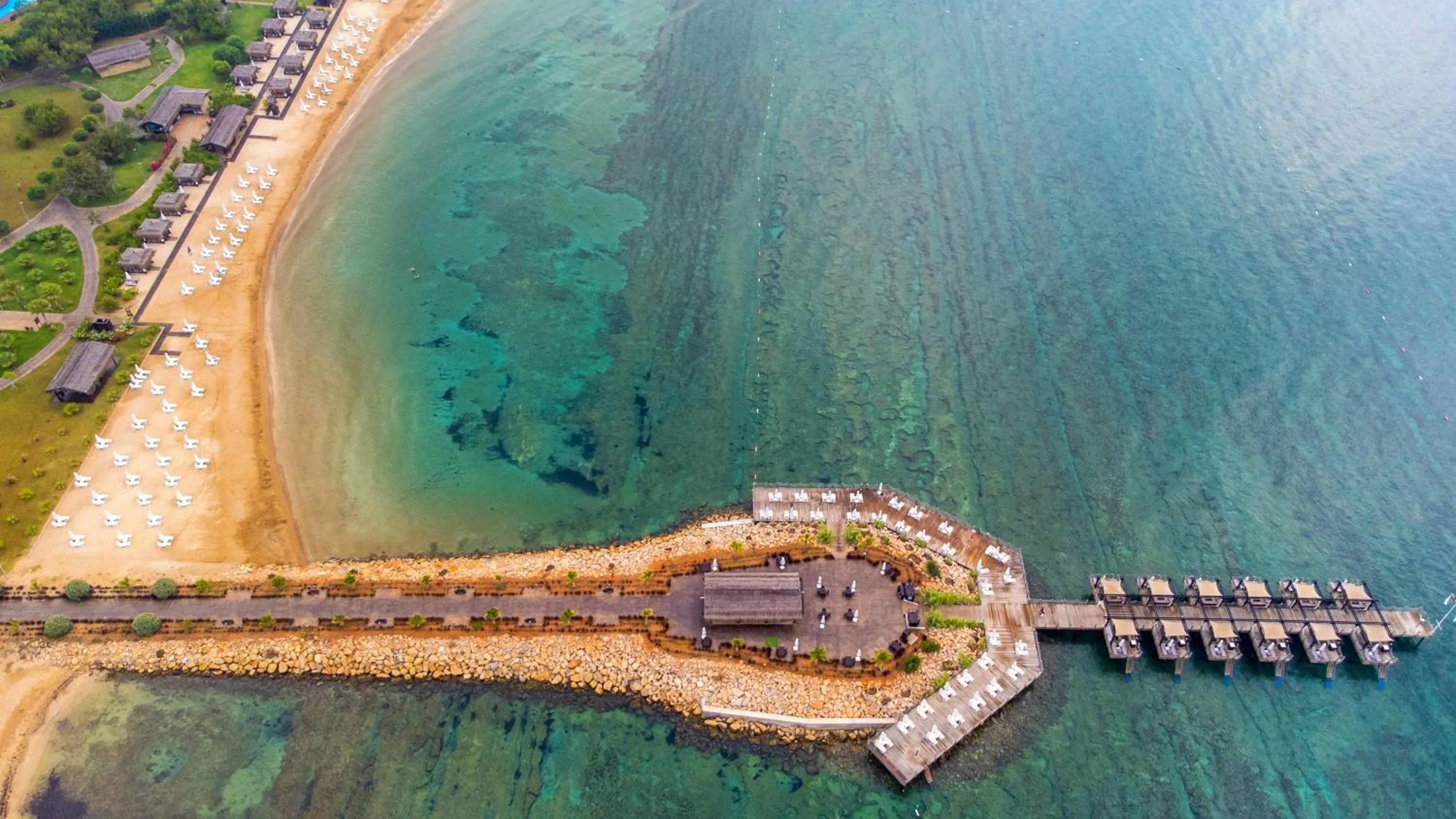 Beach in Concorde Luxury Resort & Casino