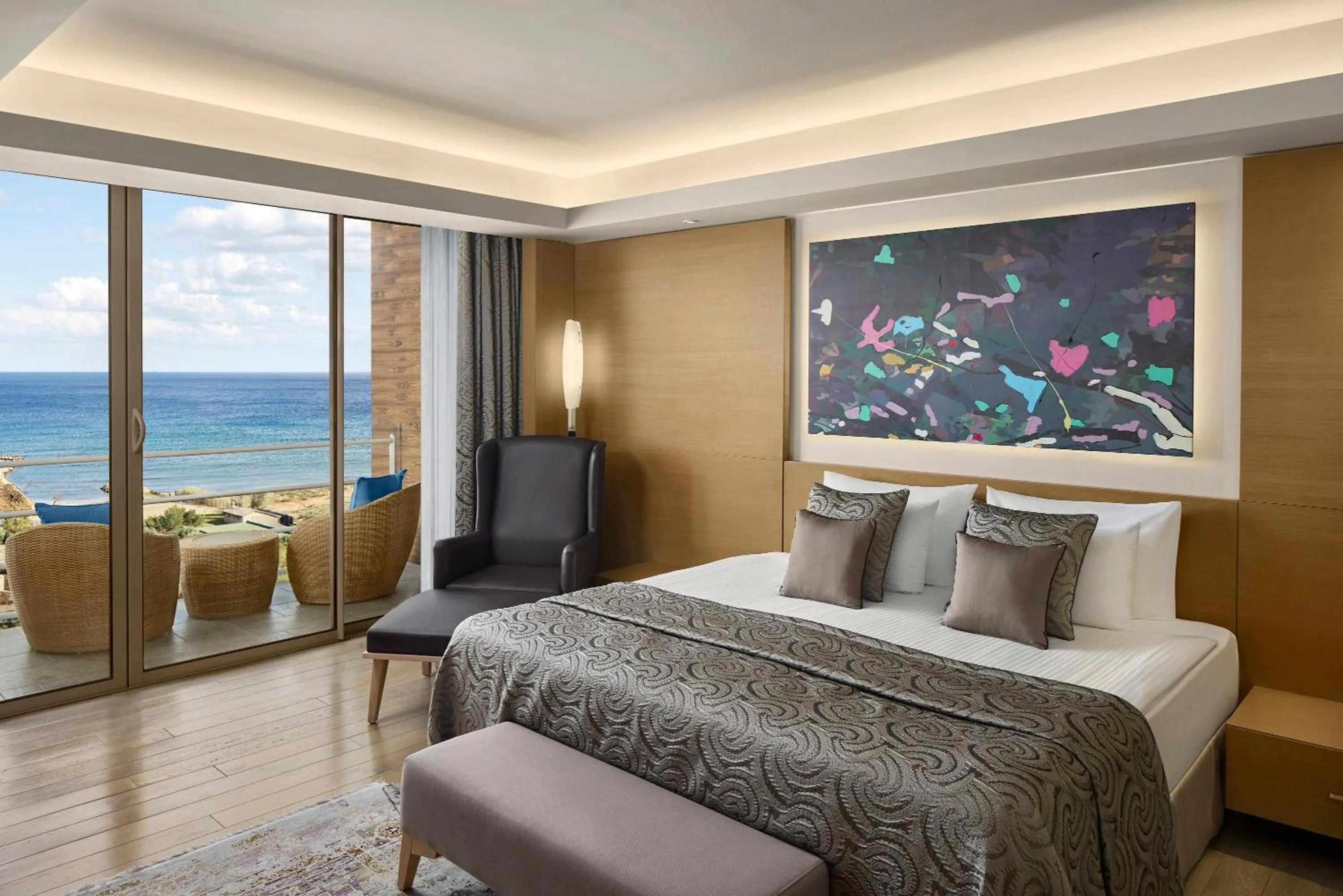 Photo of the whole room, Bed in Concorde Luxury Resort & Casino