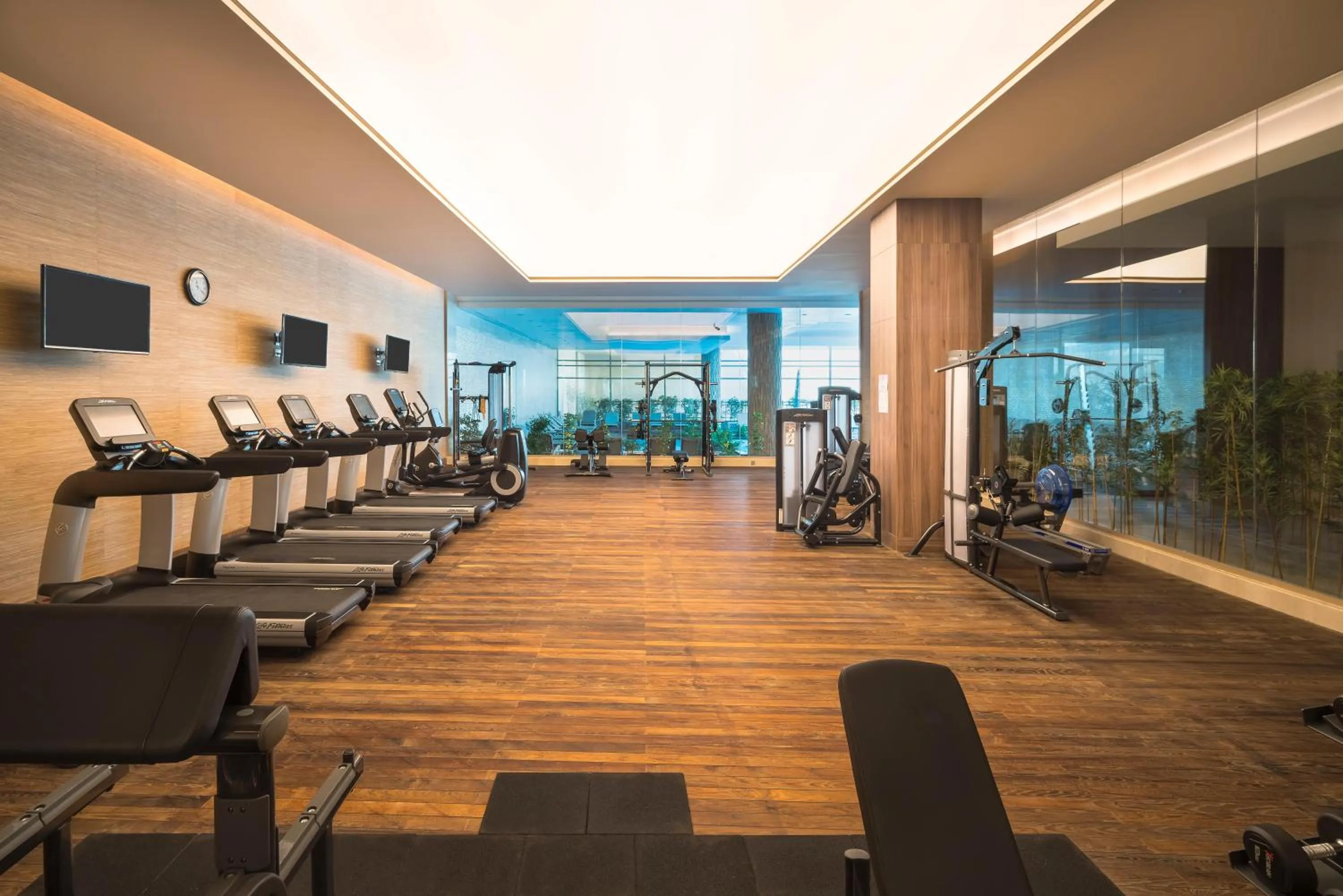 Activities in Concorde Luxury Resort & Casino