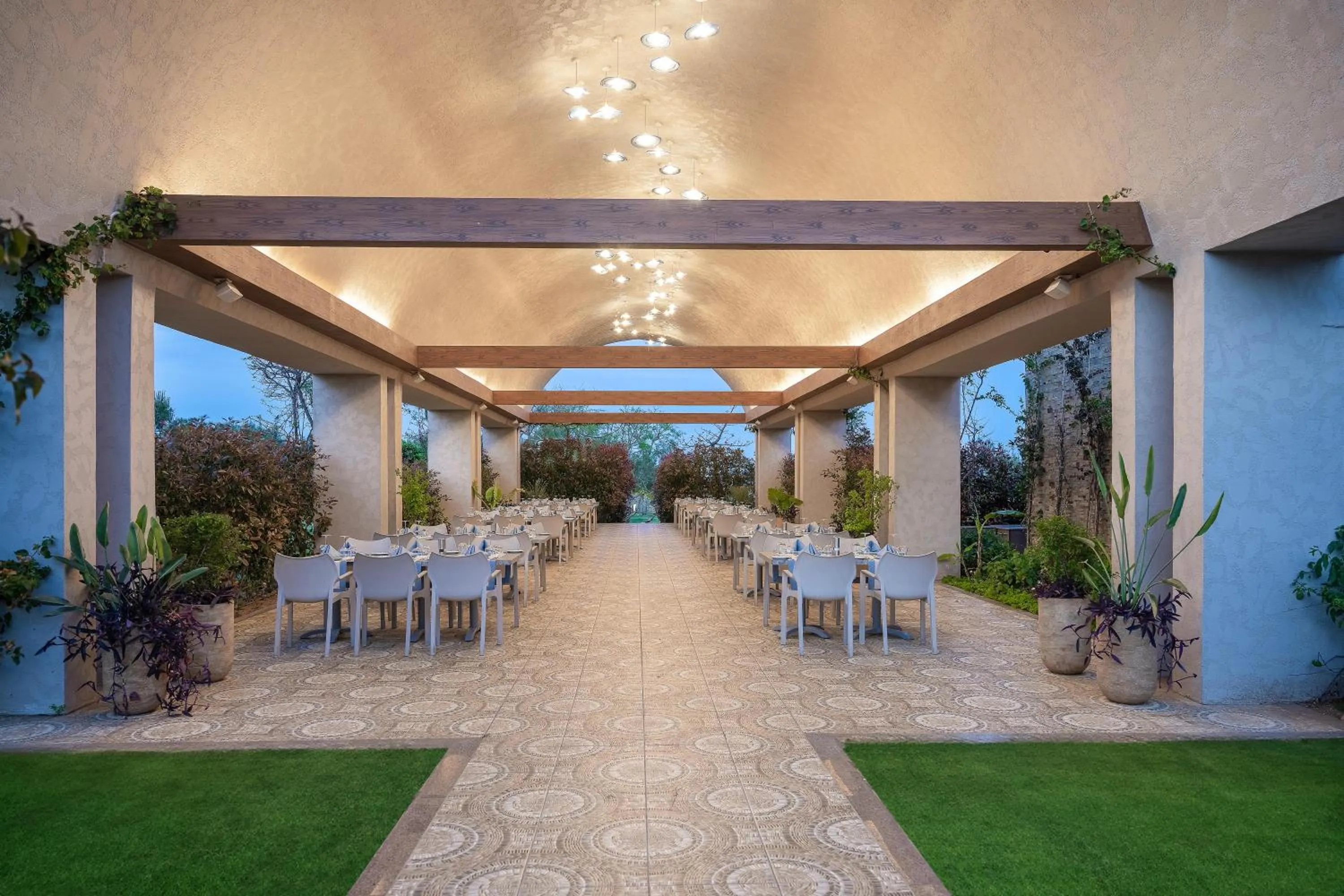 Restaurant/places to eat in Concorde Luxury Resort & Casino