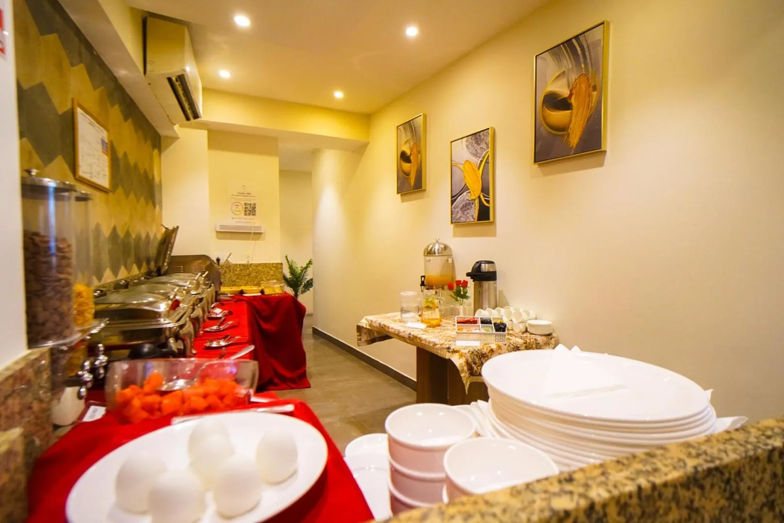 Buffet breakfast in Hotel Flora