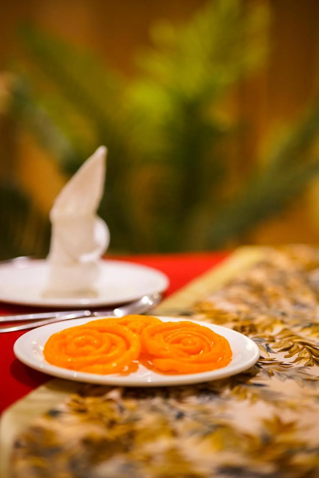 Restaurant/places to eat in Hotel Flora