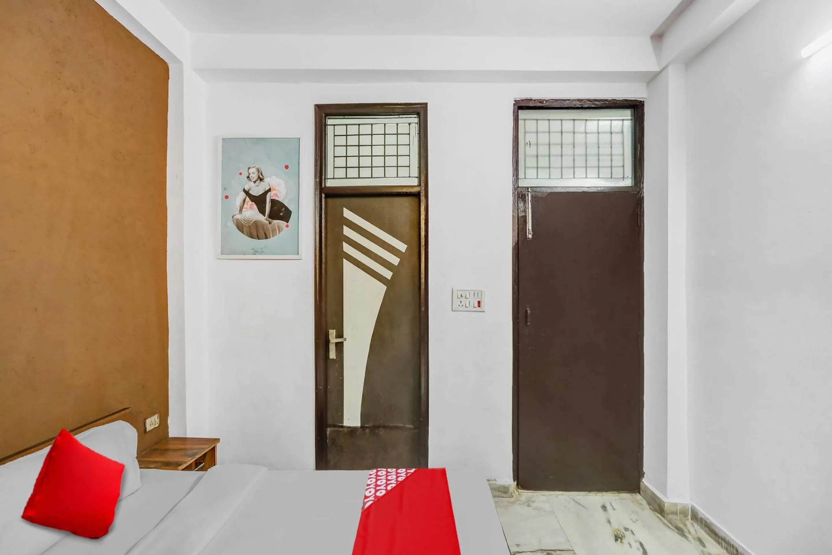 Bedroom, Bed in Hotel O Satguru Residency