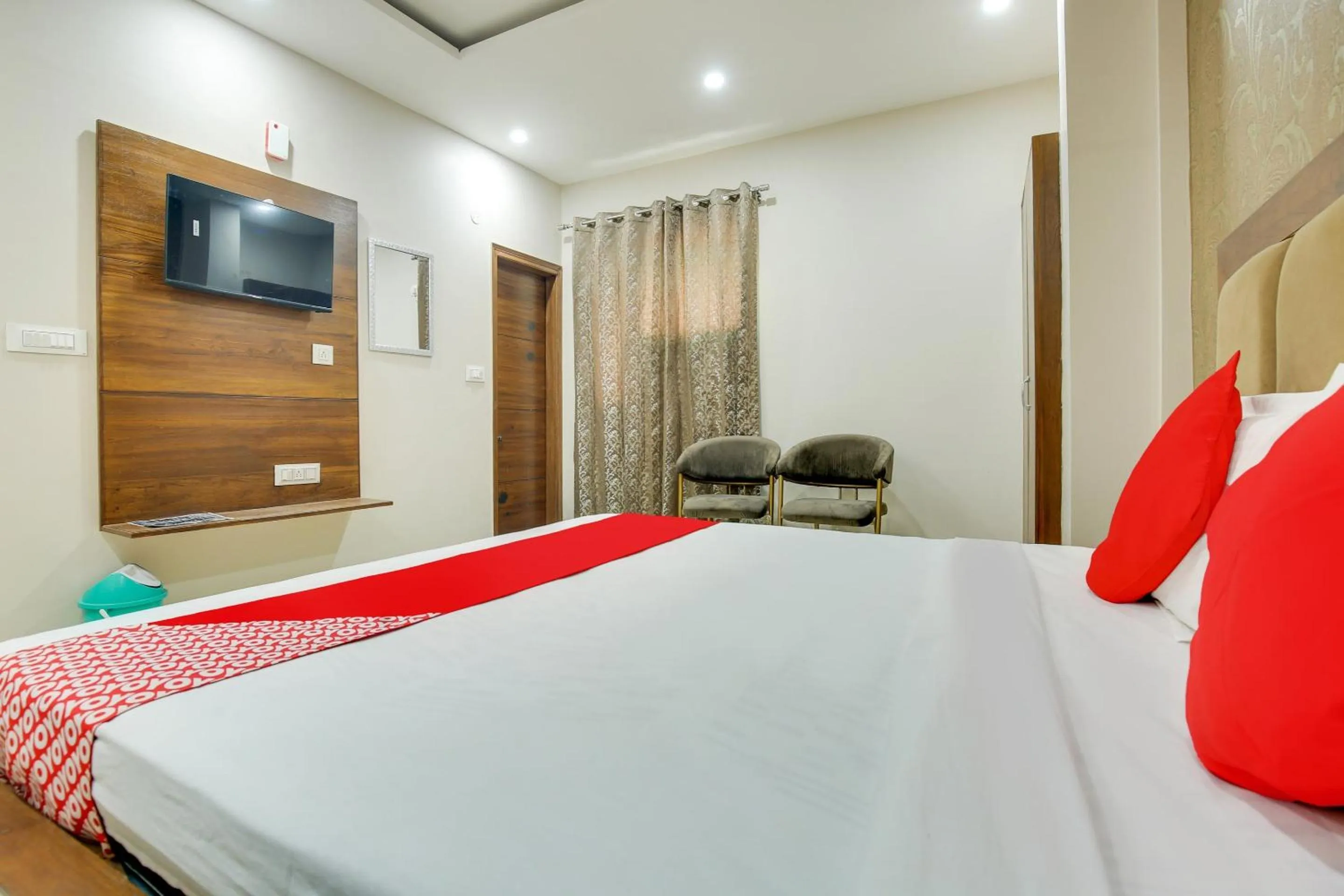 Bedroom, Bed in Collection O Hotel RR Eleven